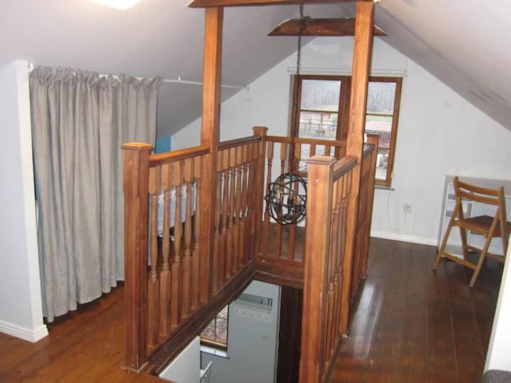 Beautiful apartment close to lake Mälaren view 4