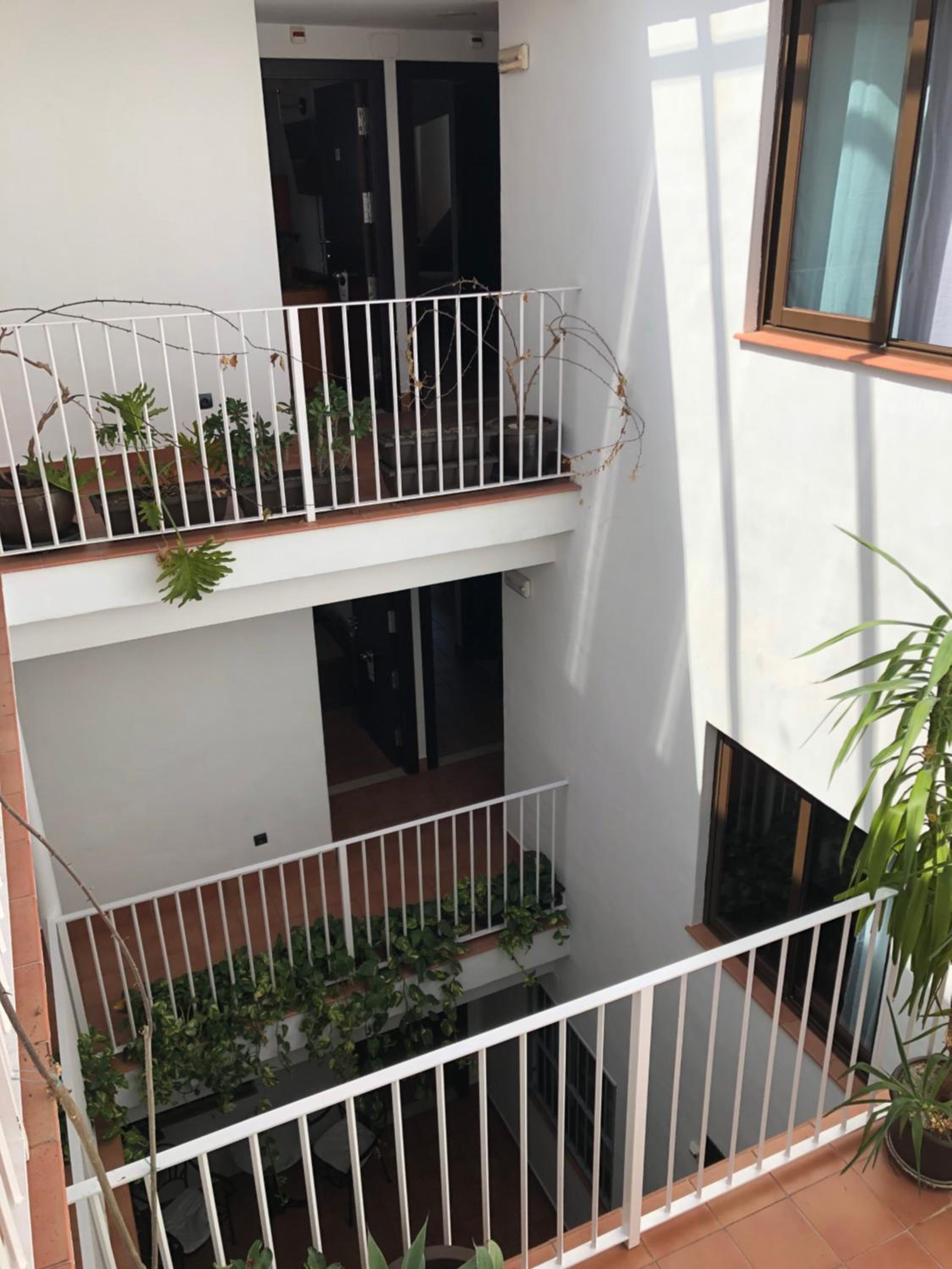 I AM La Posada Hotel and Apartment