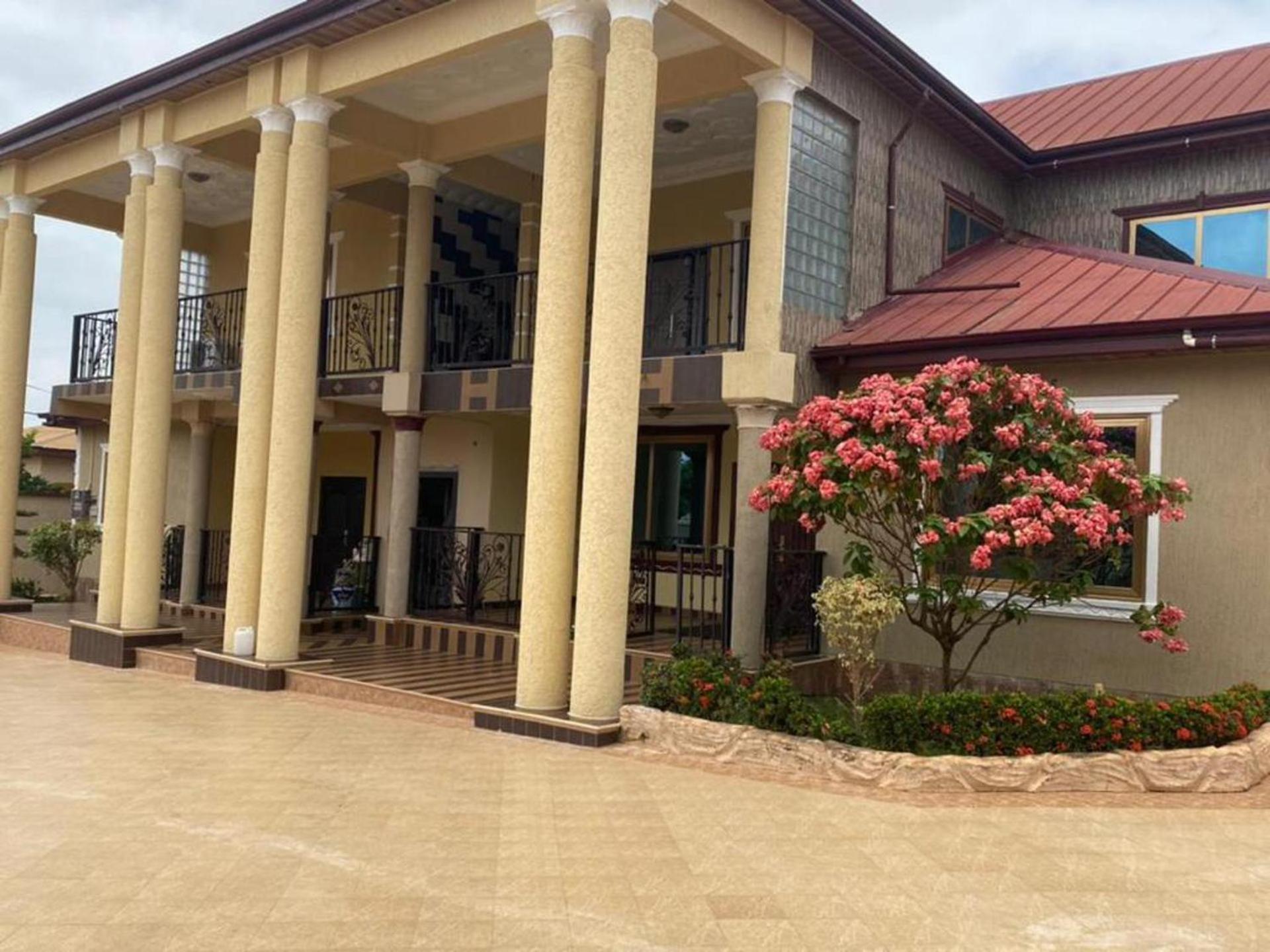 Cozy Kumasi Apartment with 2 Bedrooms view 2