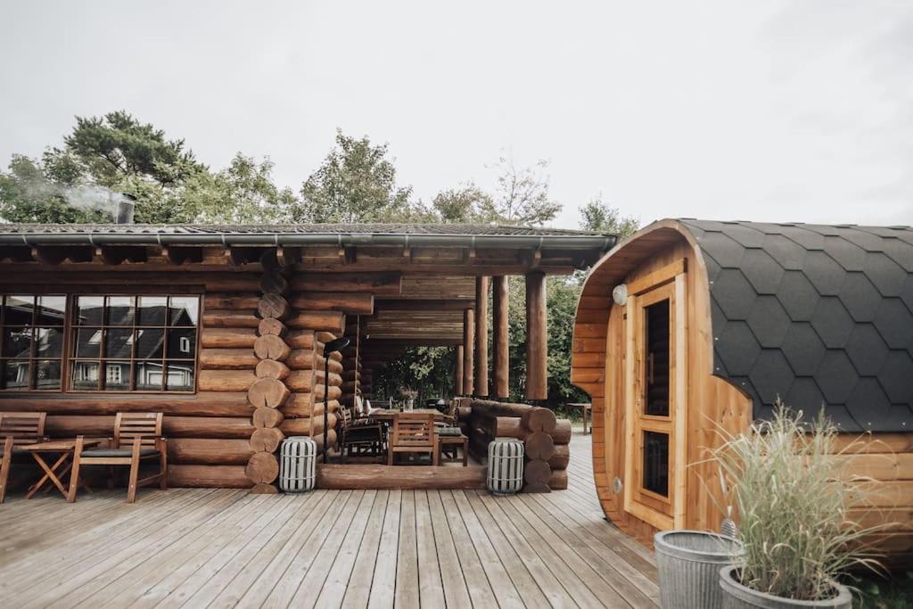 Fjordhygge - Authentic wood log cabin summerhouse near water, fjord and forest view 2