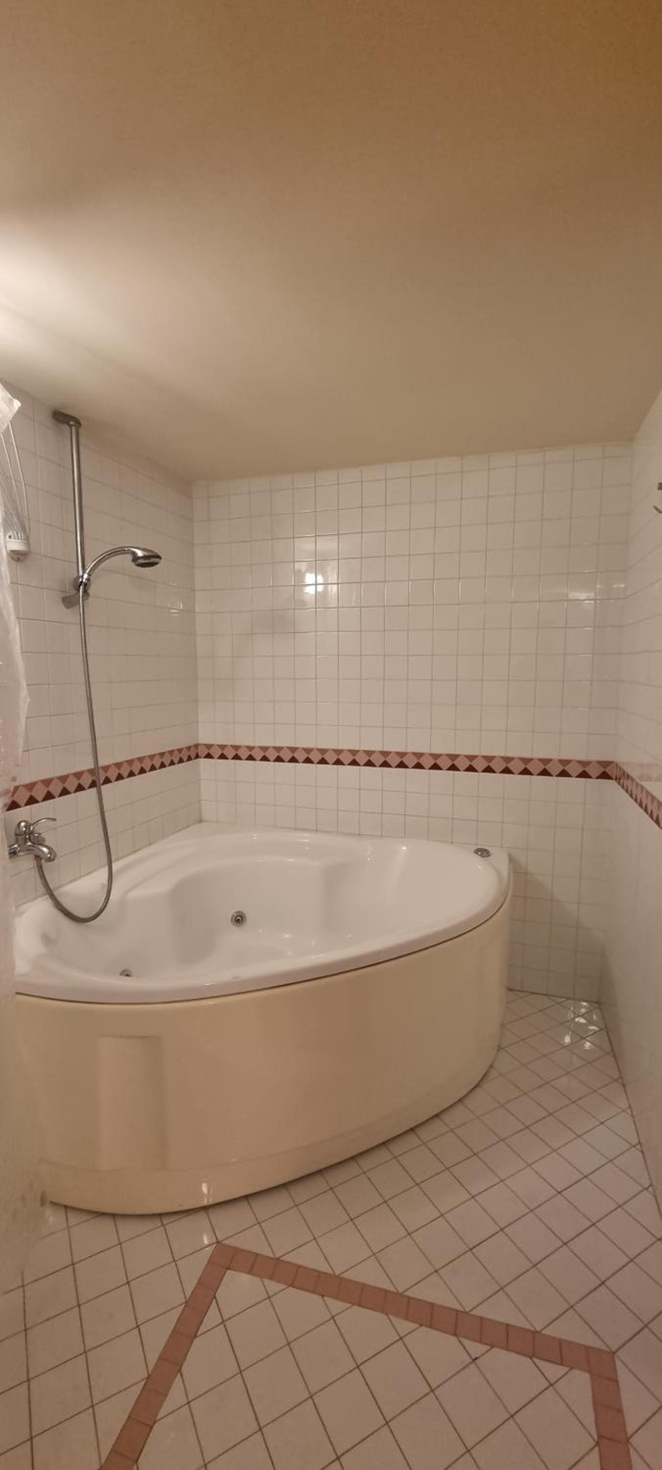 LEONARDO Apartment