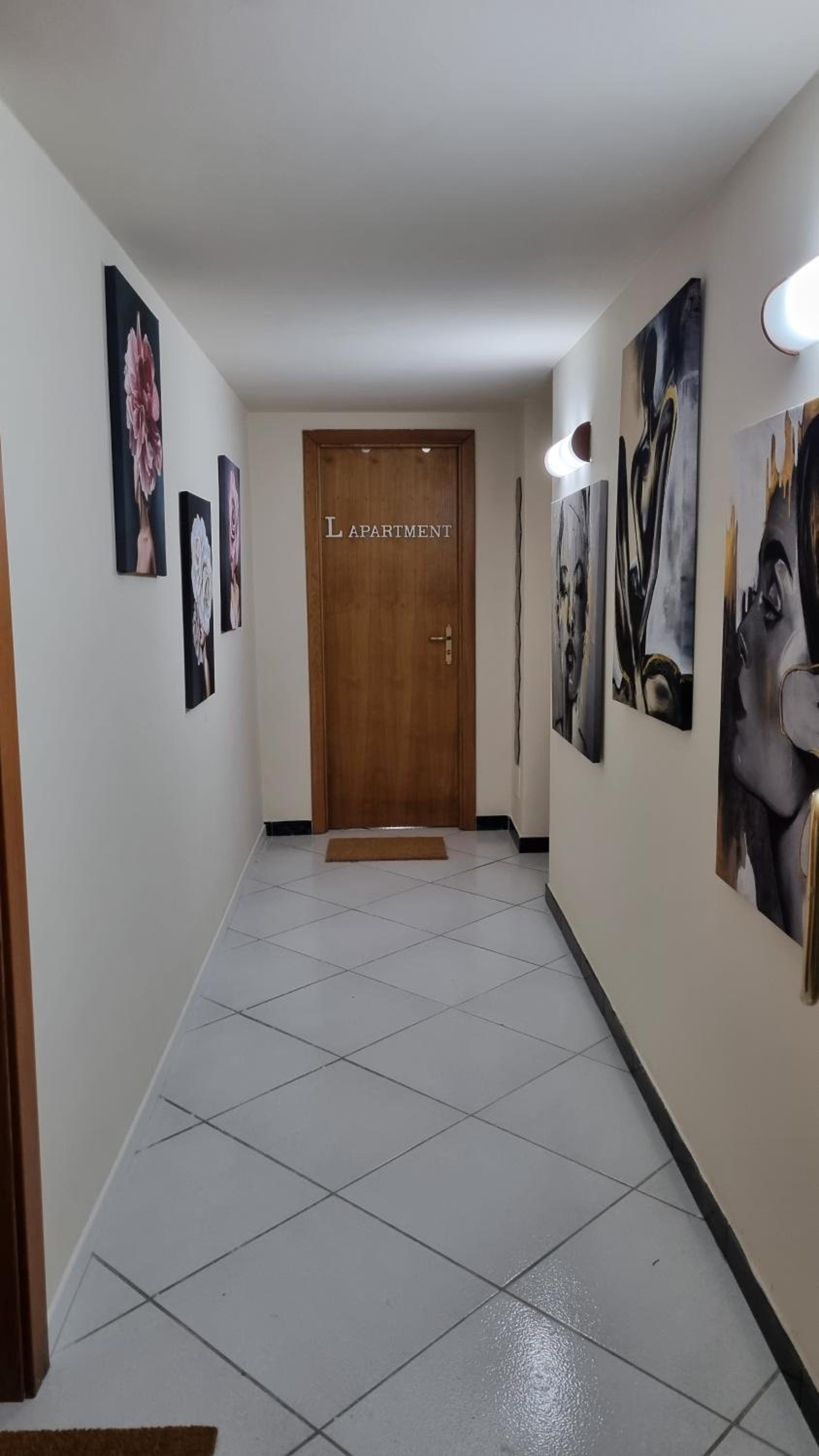 LEONARDO Apartment