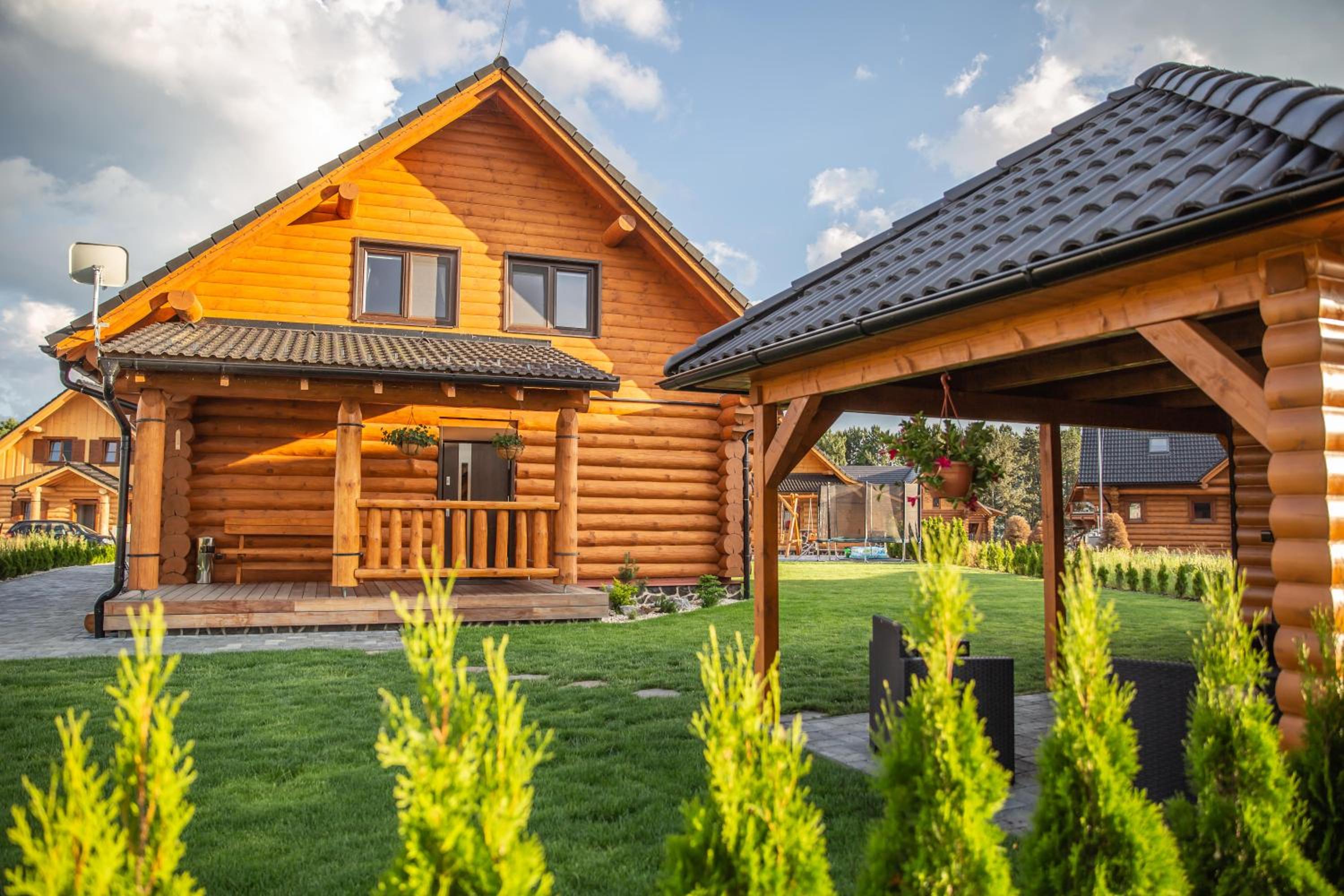 Zrúboček / Log Cabin view 2