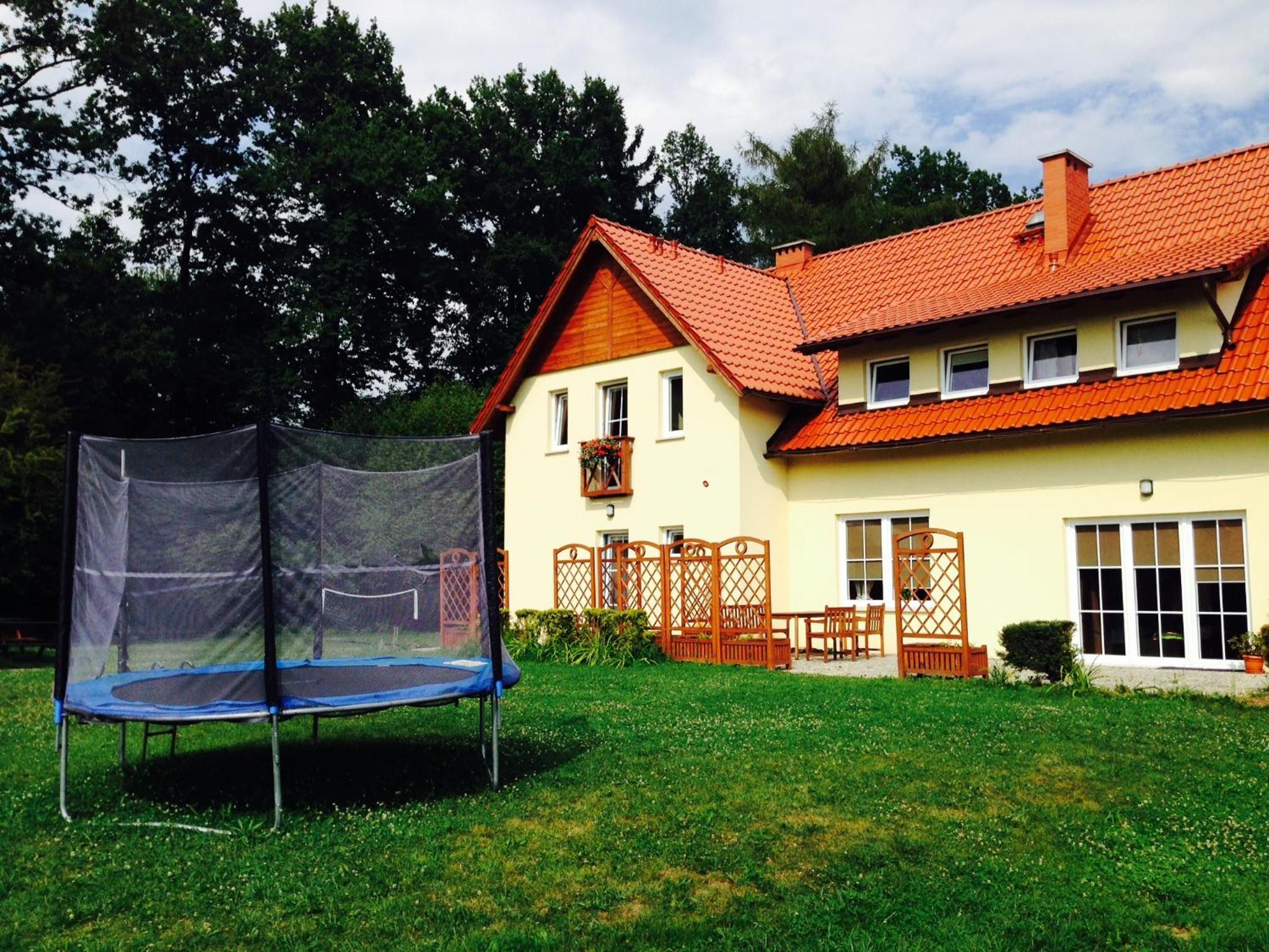 ApartamentyKudowa - Willa Pod Dębami z ogrodem i parkingiem, view 2