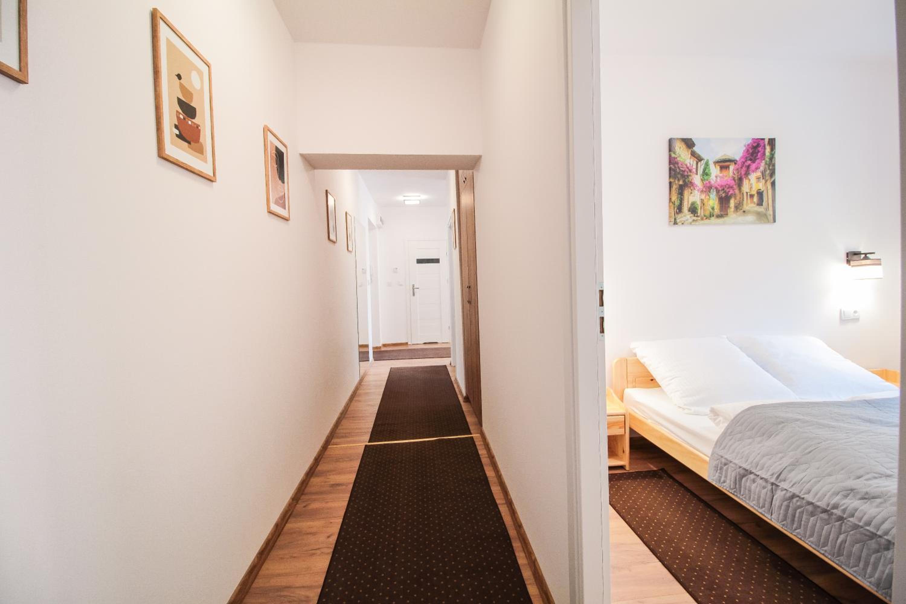 Apartament City Center Standard 6 view 5