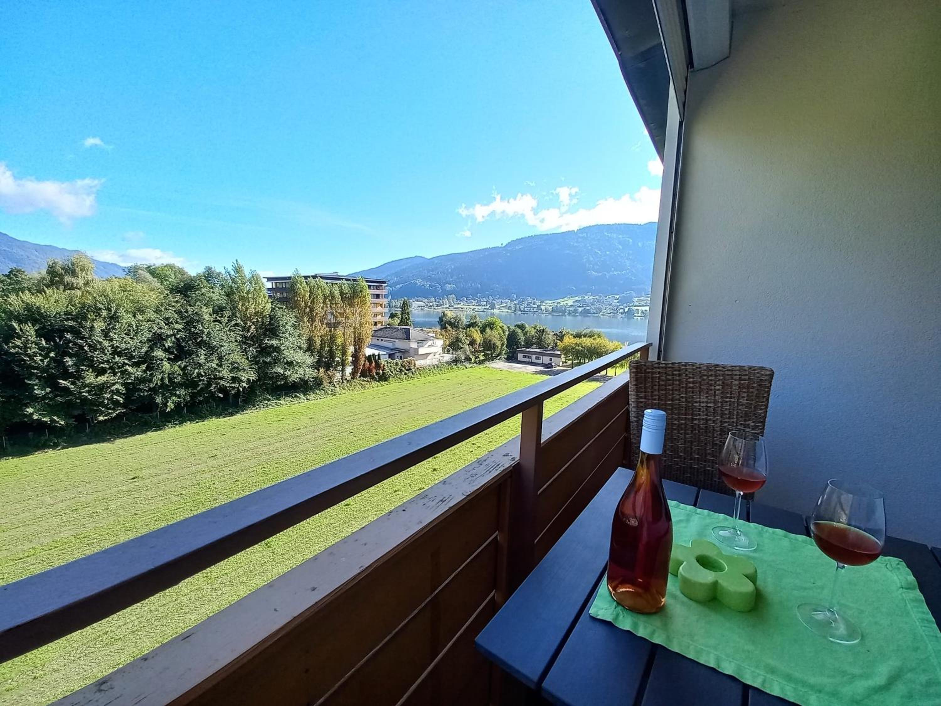 RUTH Haus KMB Seeblickappartement am Ossiacher See, Hallenbad, Skiarena Gerlitzen