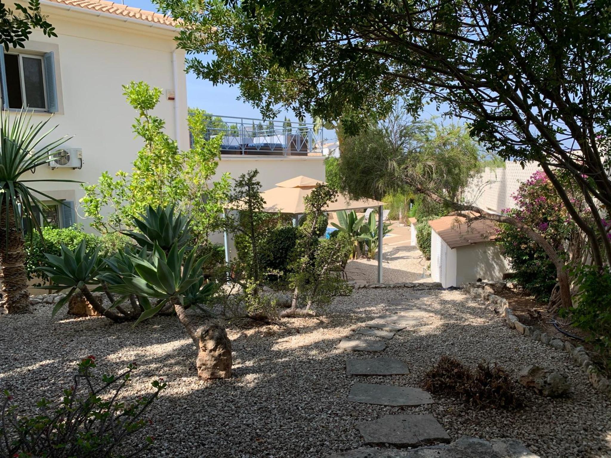 Beach villa Gladiolus view 4
