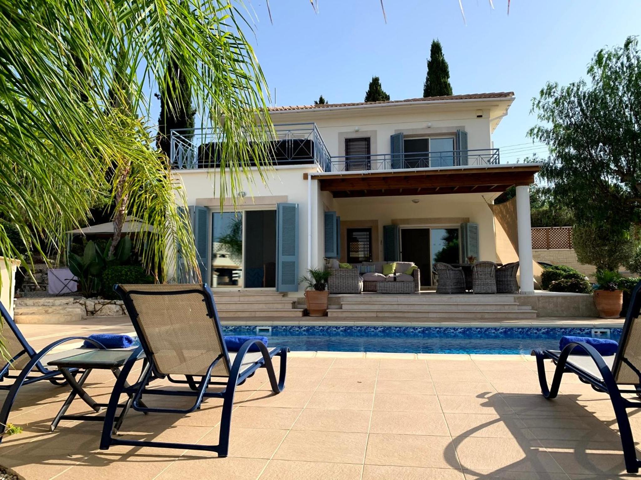 Beach villa Gladiolus view 2