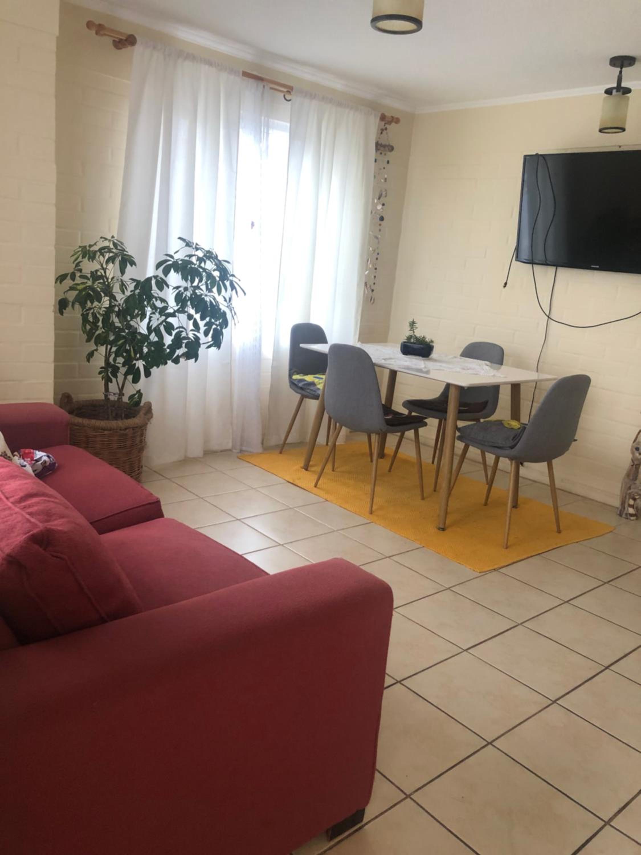 Comoda y amplia casa en sector residencial