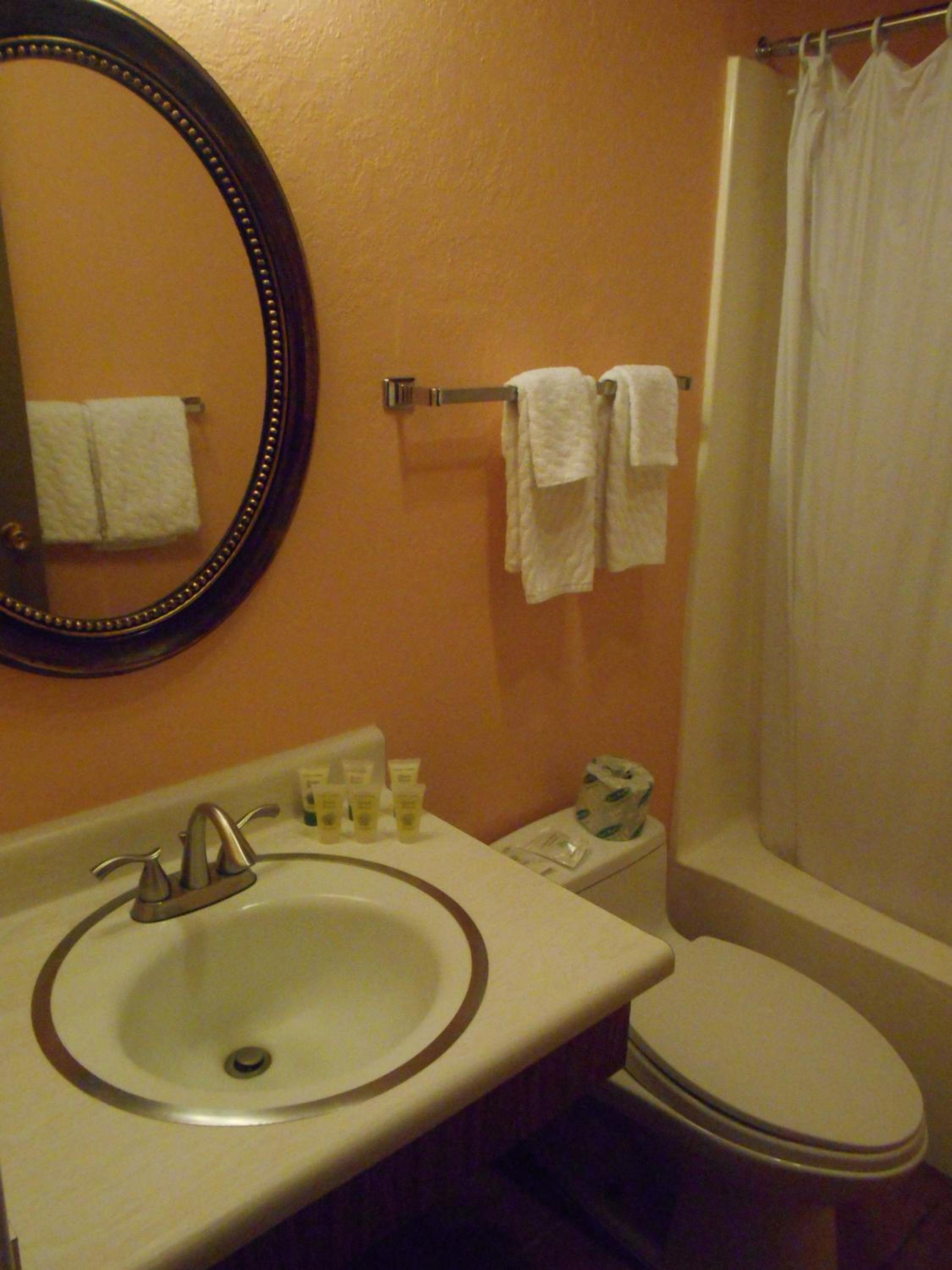 Reno Vacations - Victorian Inn - Property Image 34