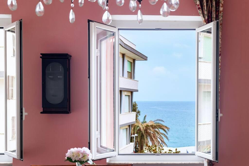 Le Finestre sul Mare view 3