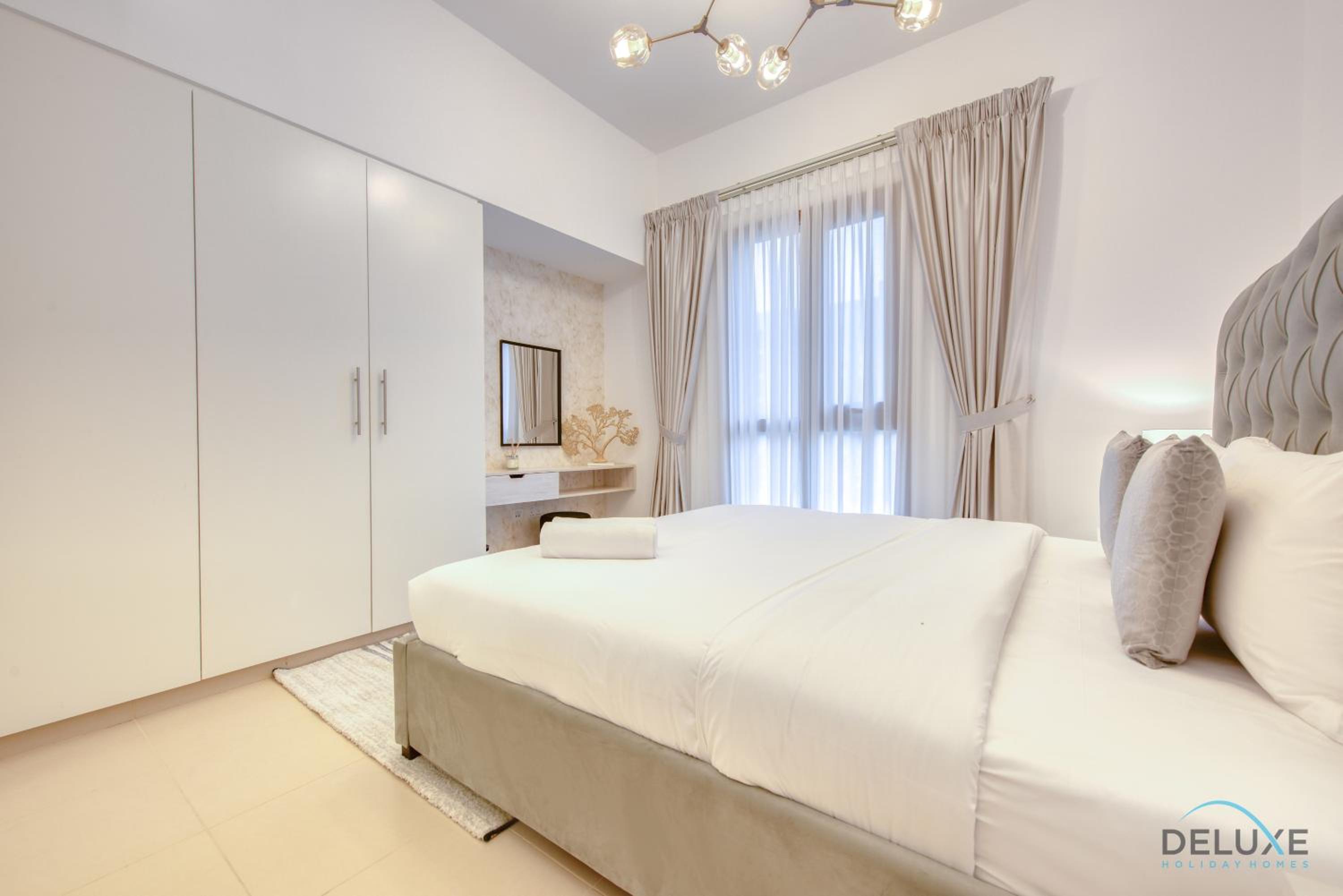 Exquisite 2BR at Zahra Breeze Dubailand by Deluxe Holiday Homes