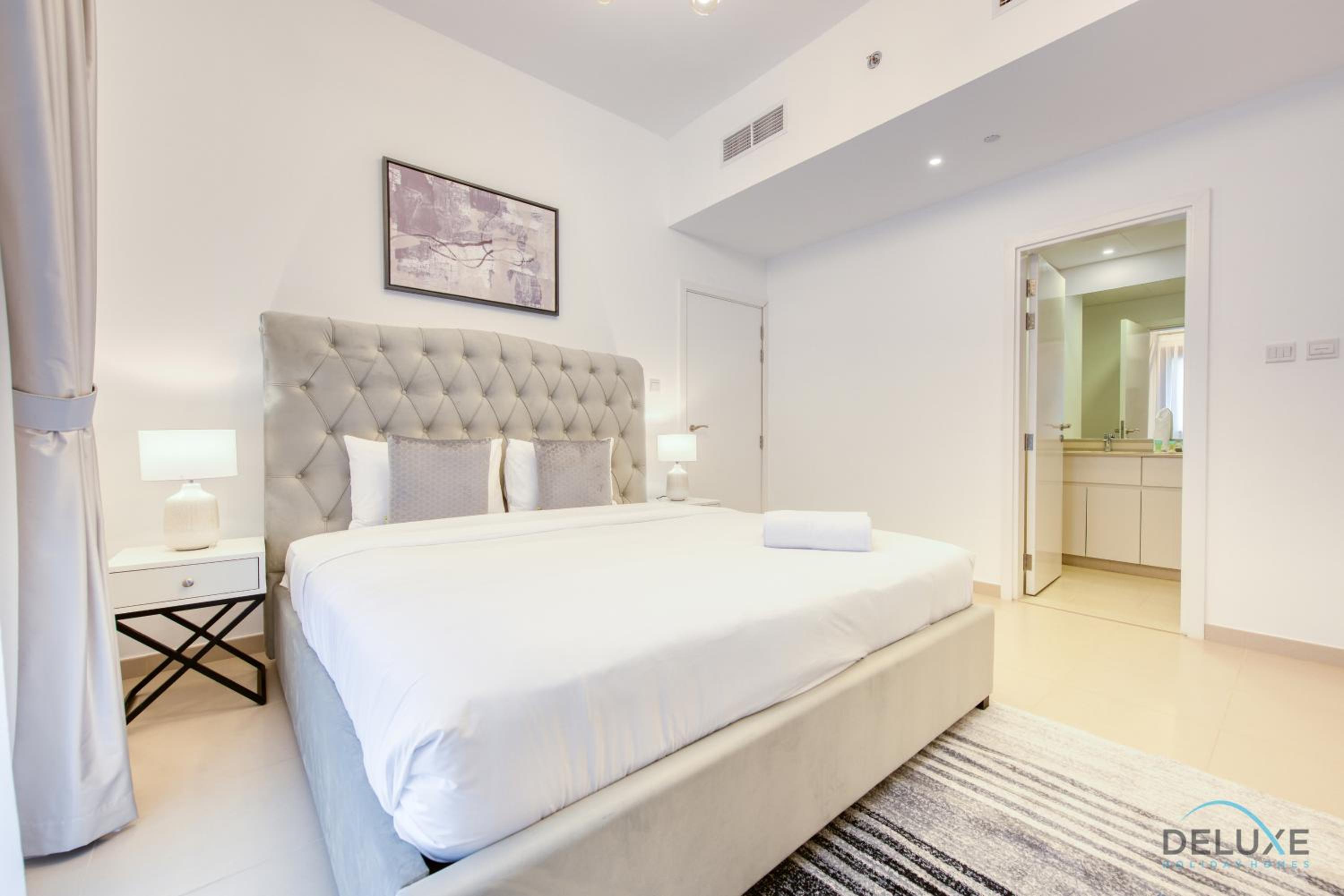 Exquisite 2BR at Zahra Breeze Dubailand by Deluxe Holiday Homes