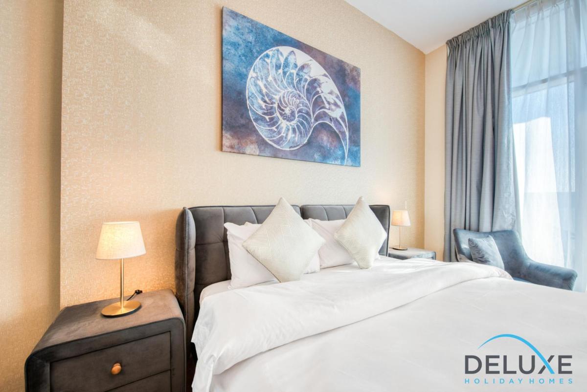 Elegant Studio in Al Jawhara Tower by Deluxe Holiday Homes