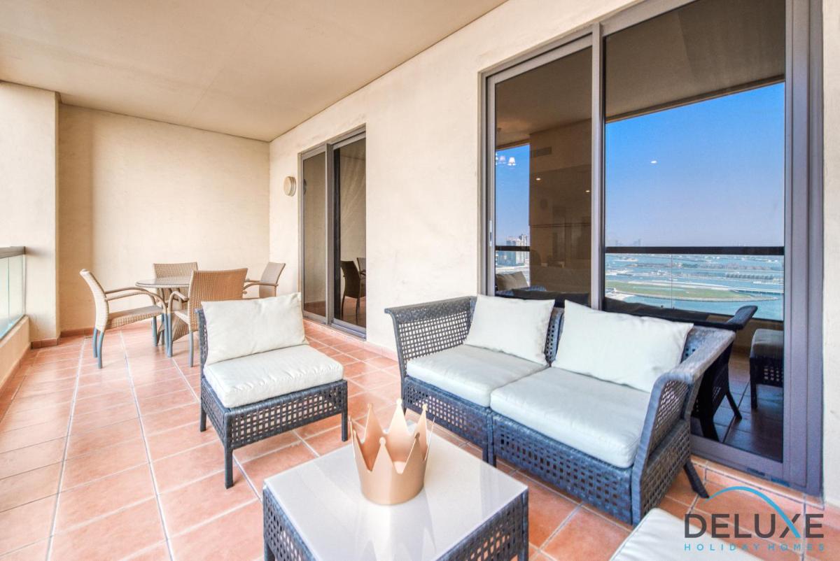 Exquisite 1BR in Sadaf, Jumeirah Beach Residence by Deluxe Holiday Homes