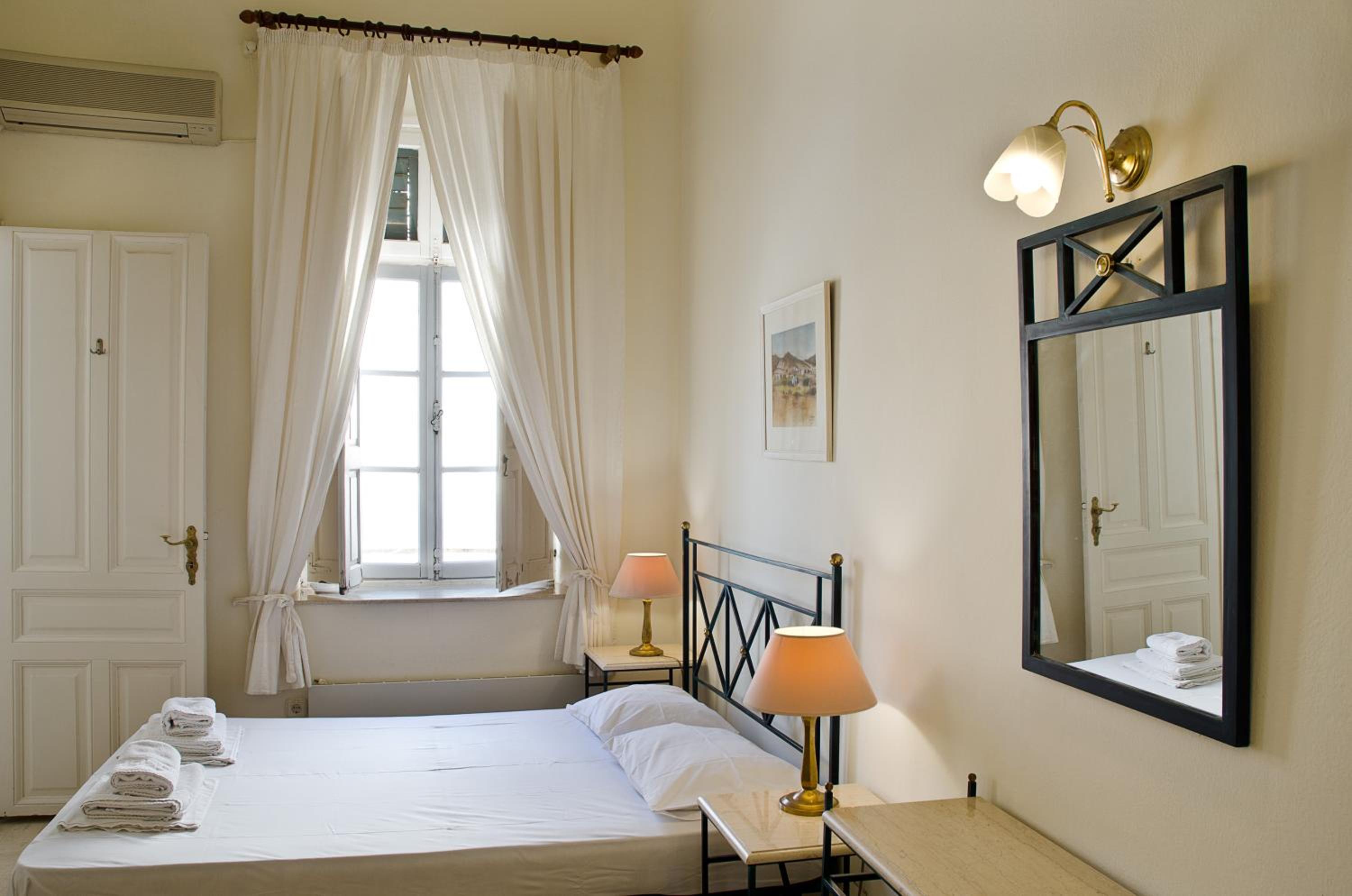 Hotel Omiros