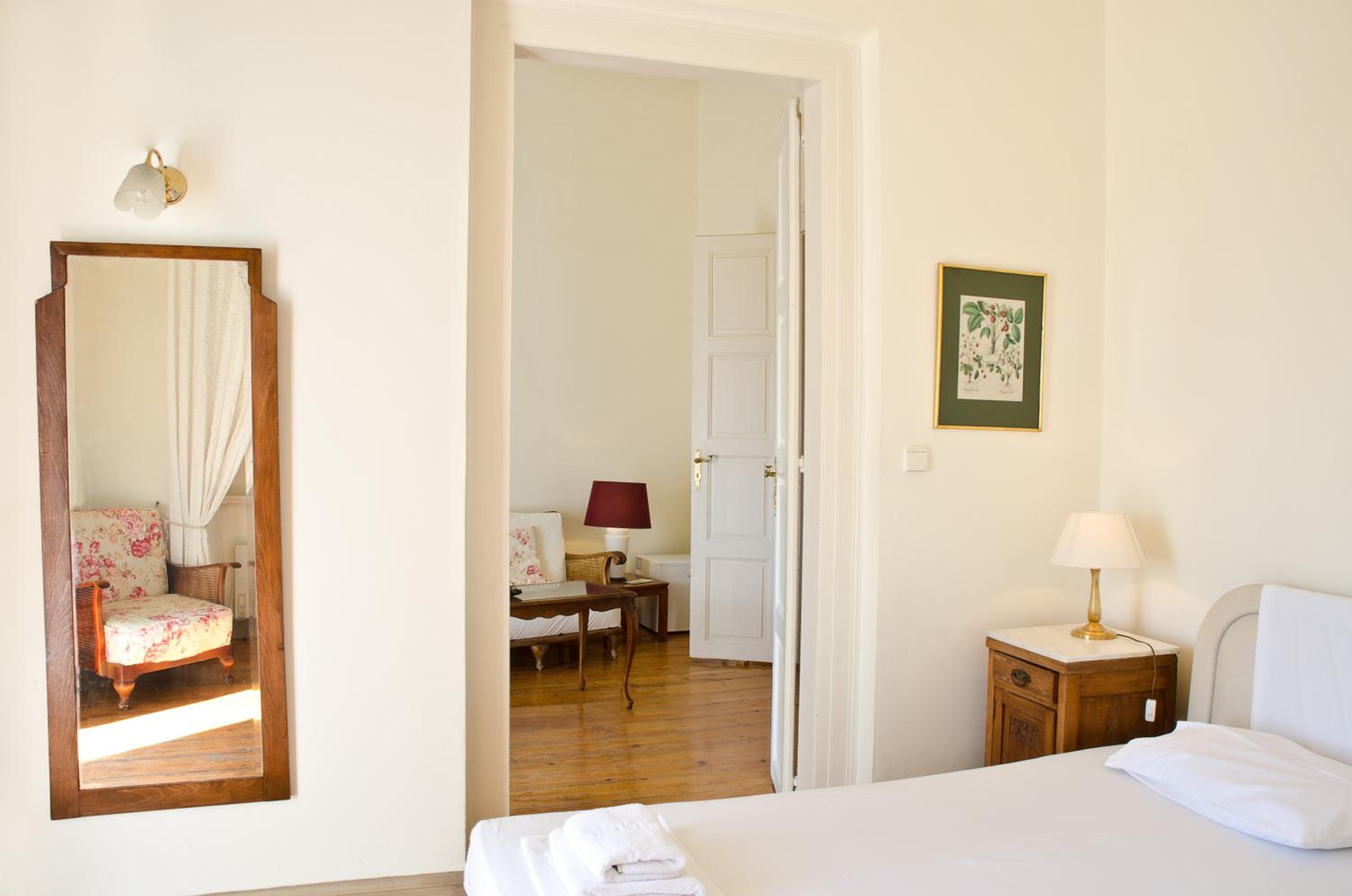 Hotel Omiros