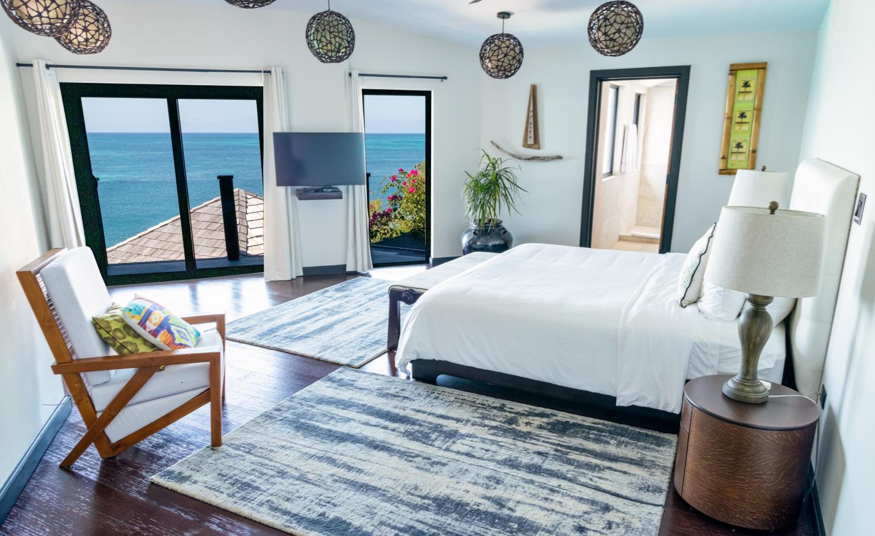 Tamarind Hills Resort & Villas