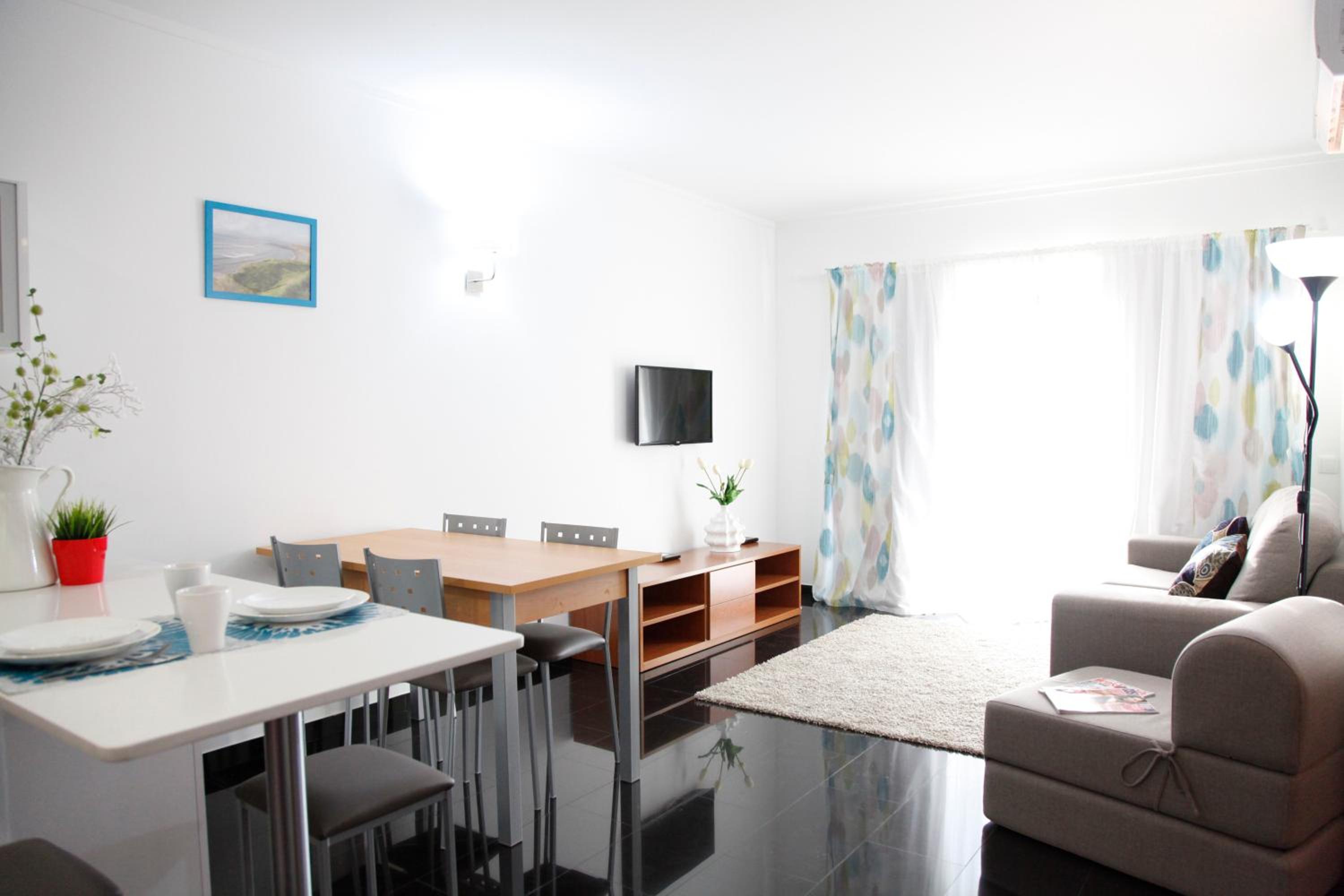 ROCHA TOWER - 8B view 4
