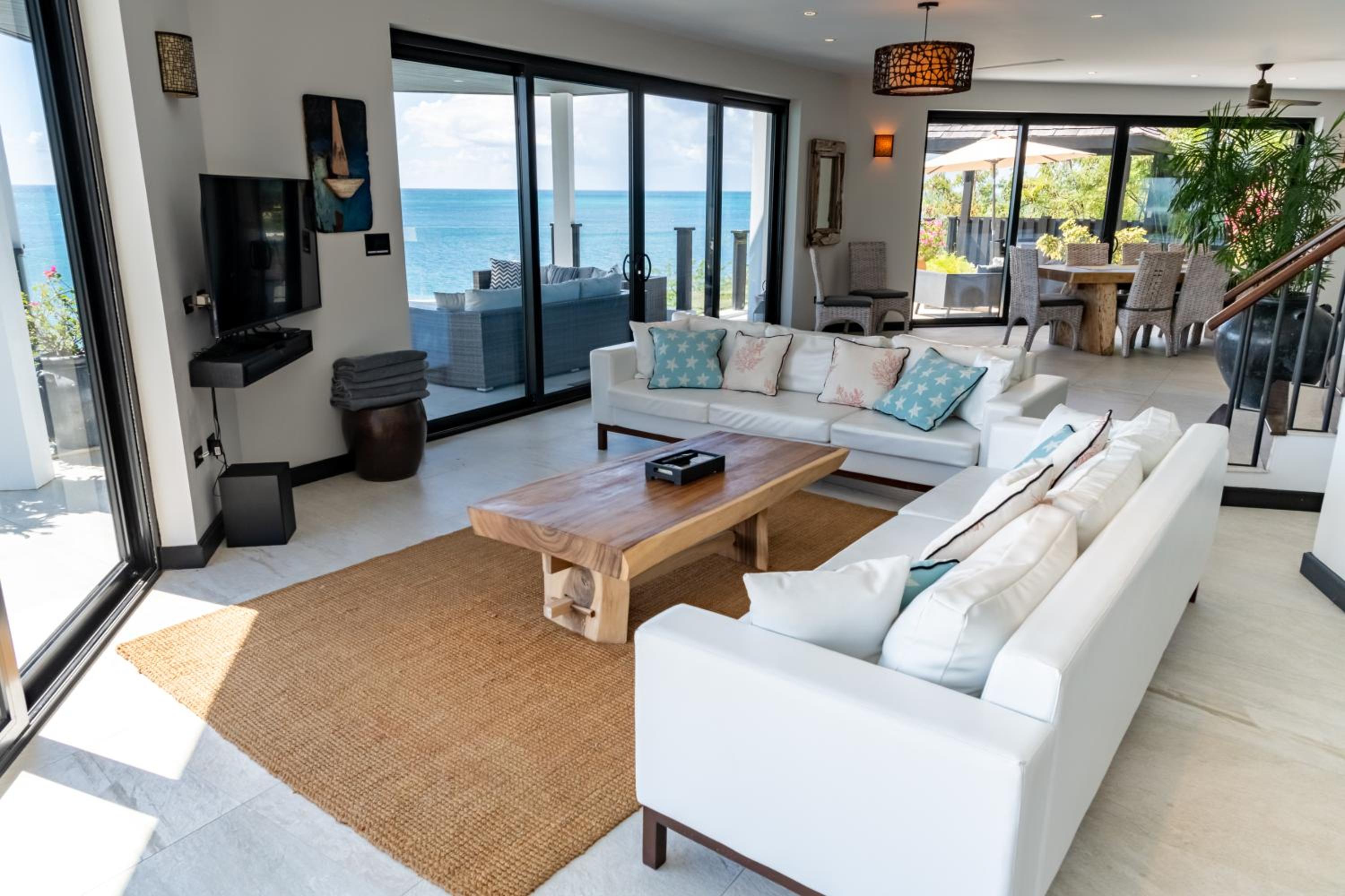Tamarind Hills Resort & Villas