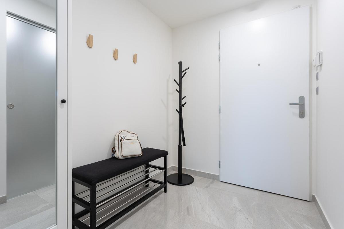 Yellow apartment with PARKING