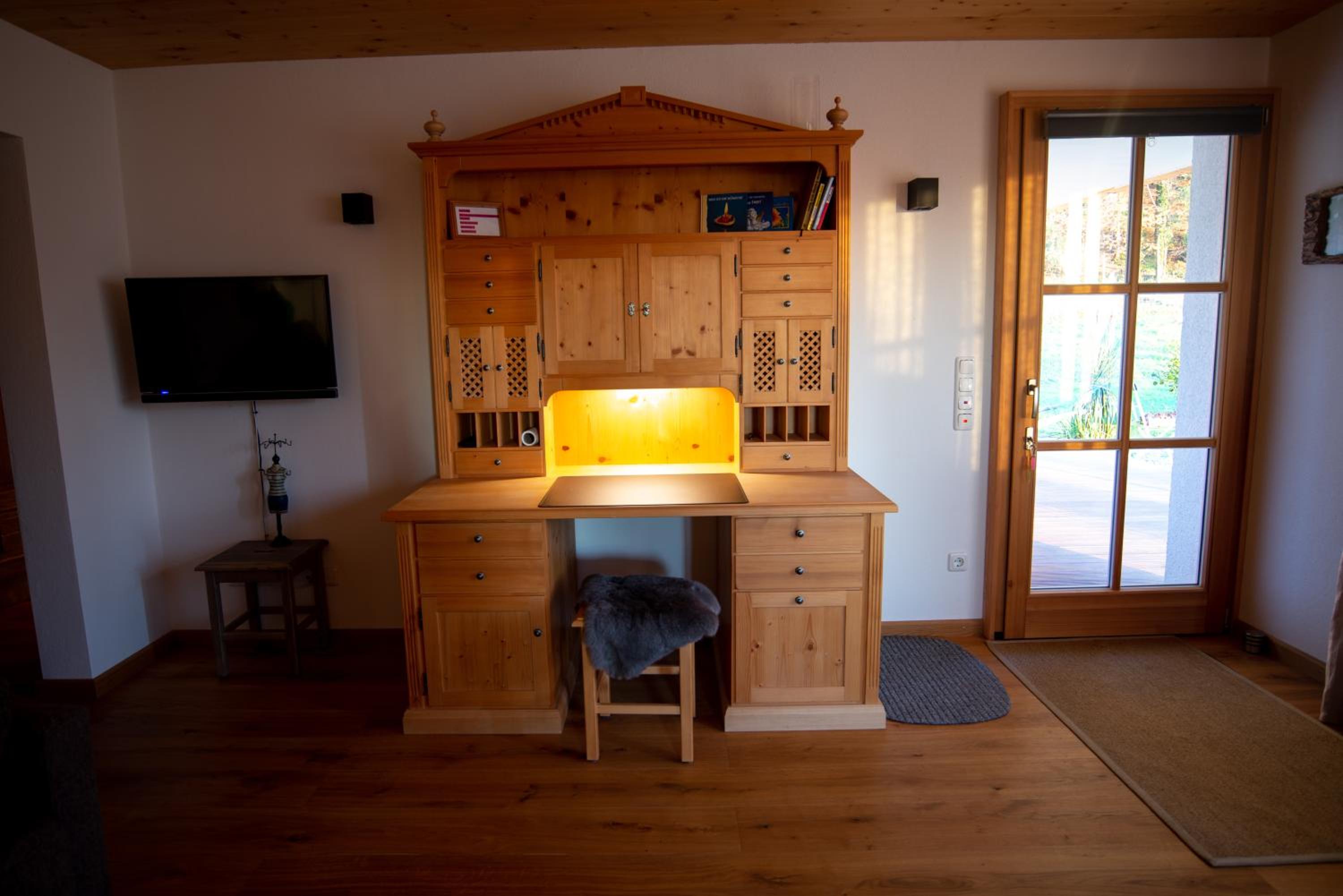 Photo 7
