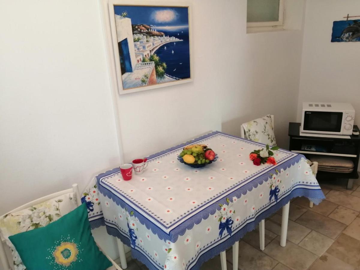 BEACHSIDE APARTMENT Dubi&Mari view 5