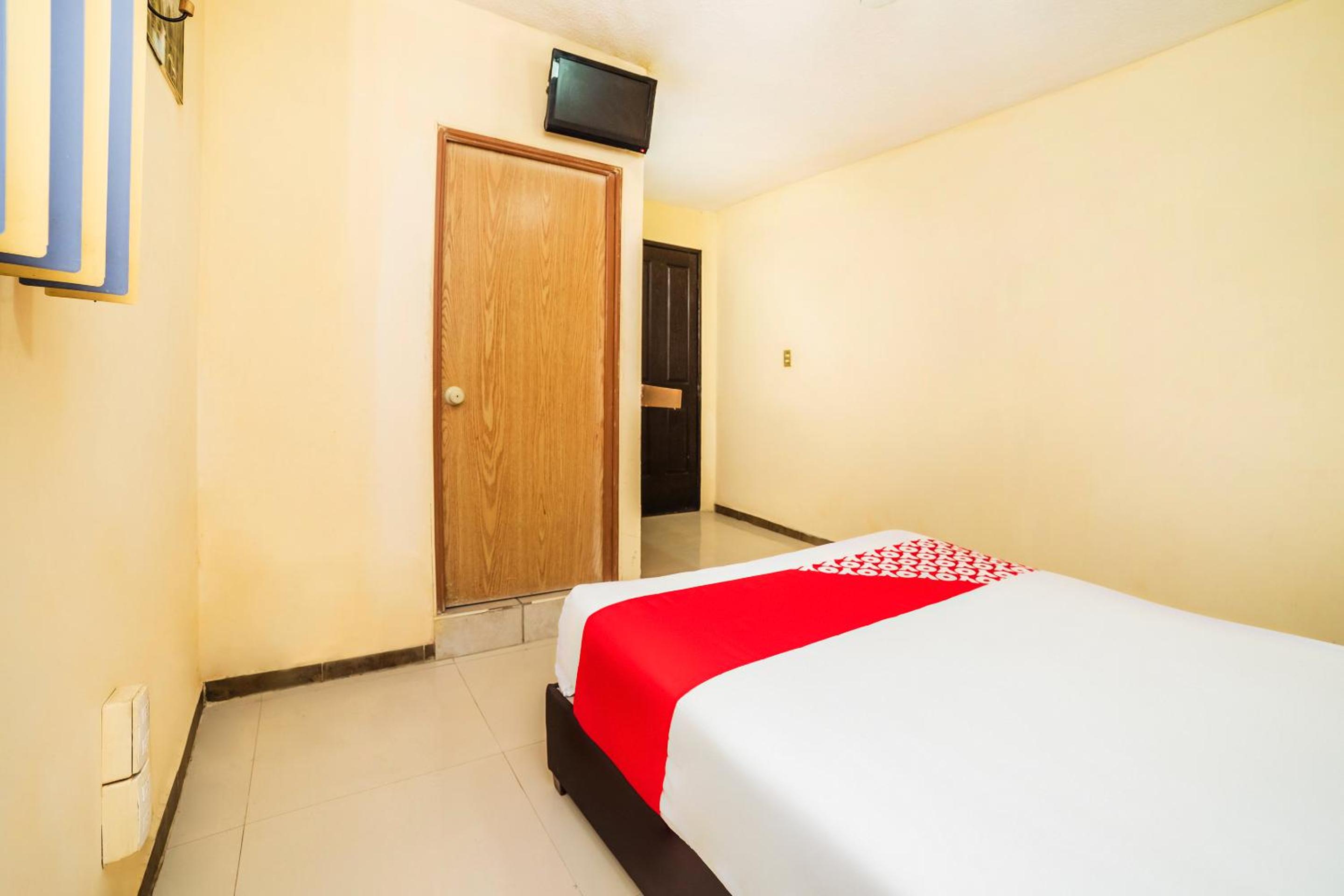 OYO Hotel Bugambilia, San Luis Potosí