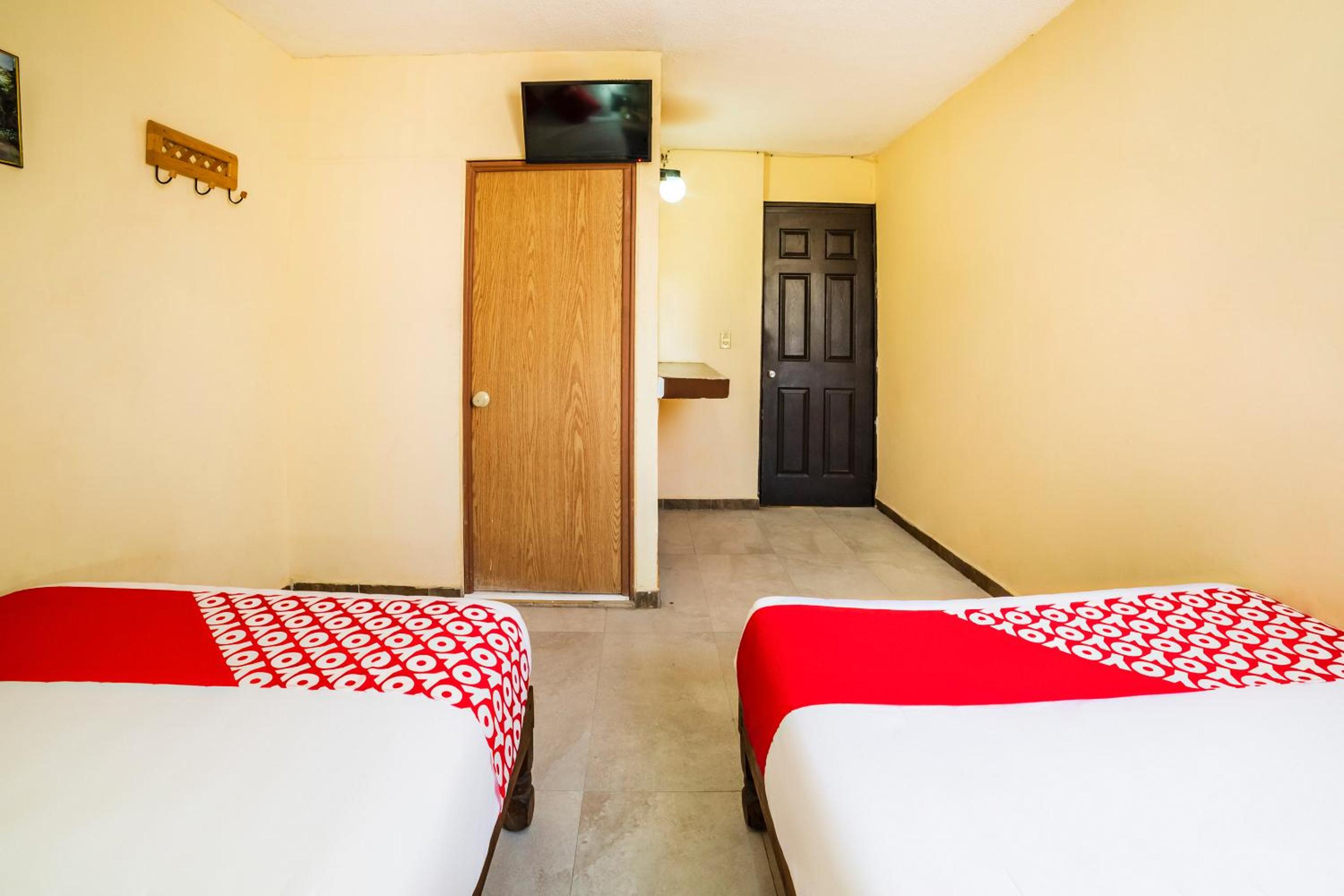 OYO Hotel Bugambilia, San Luis Potosí
