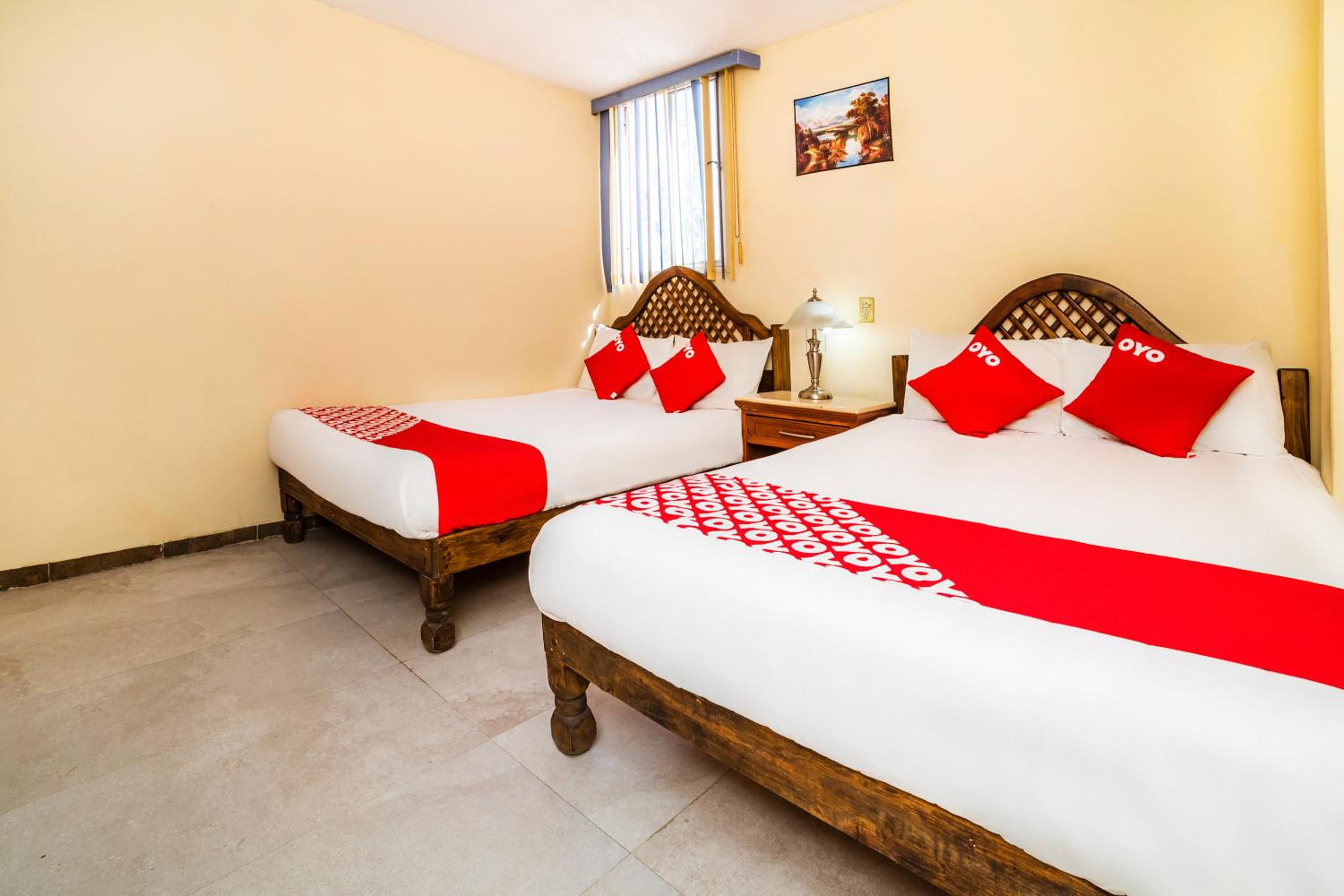 OYO Hotel Bugambilia, San Luis Potosí