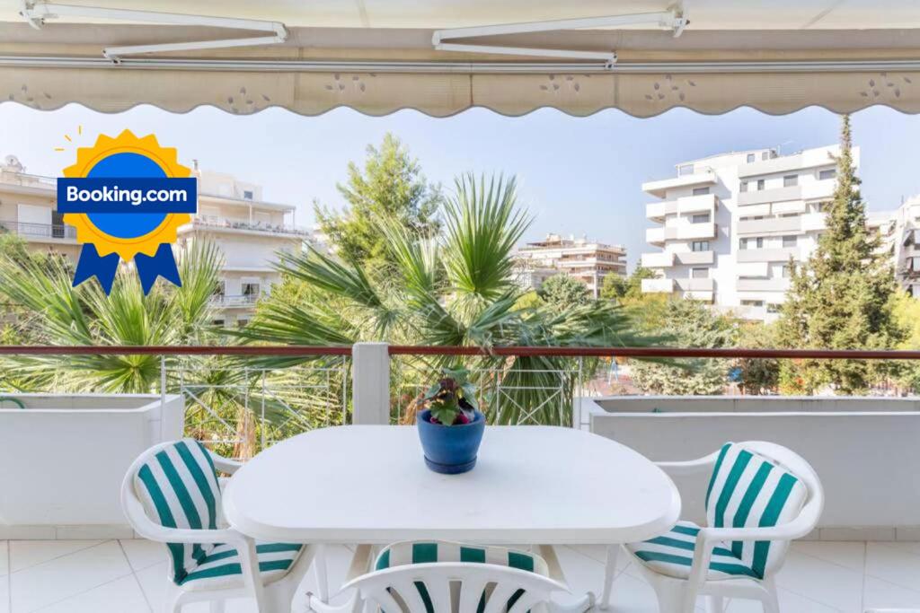 Two Bedroom Apartment Near Alimos Marina !