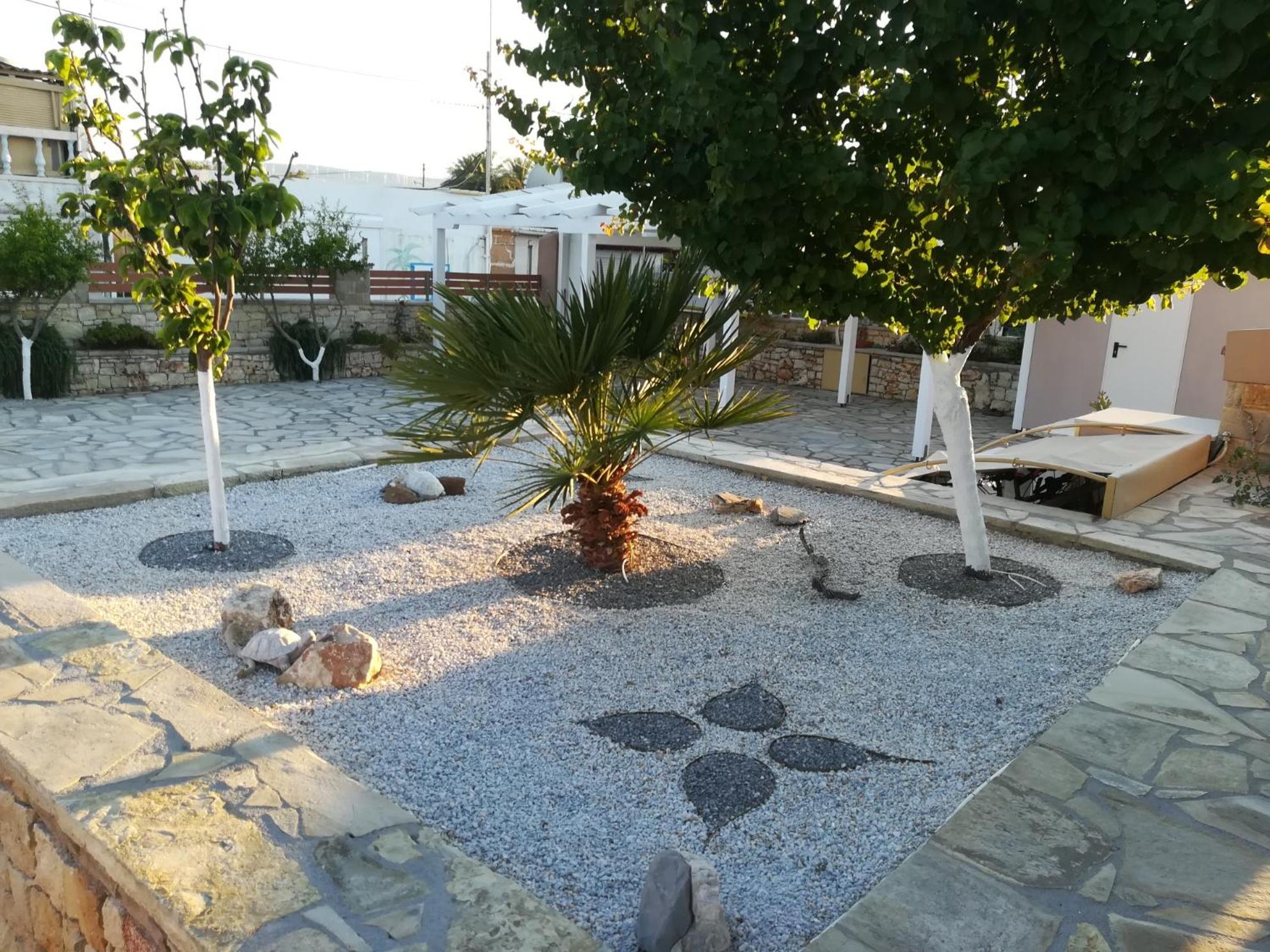 Blue Horizon Villa & Suites