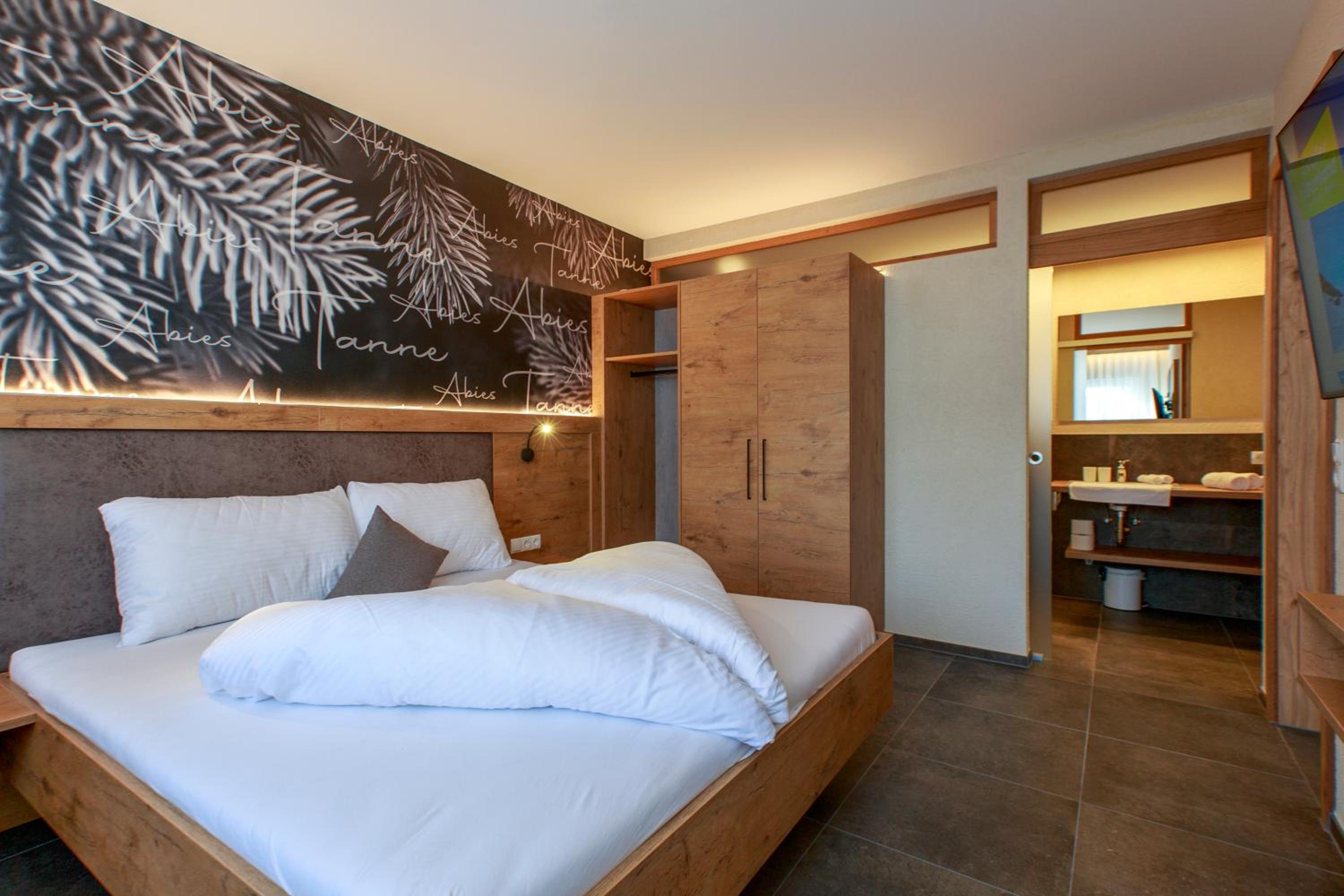 Photo 62