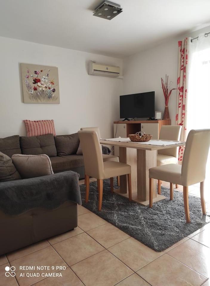 Apartments Golić