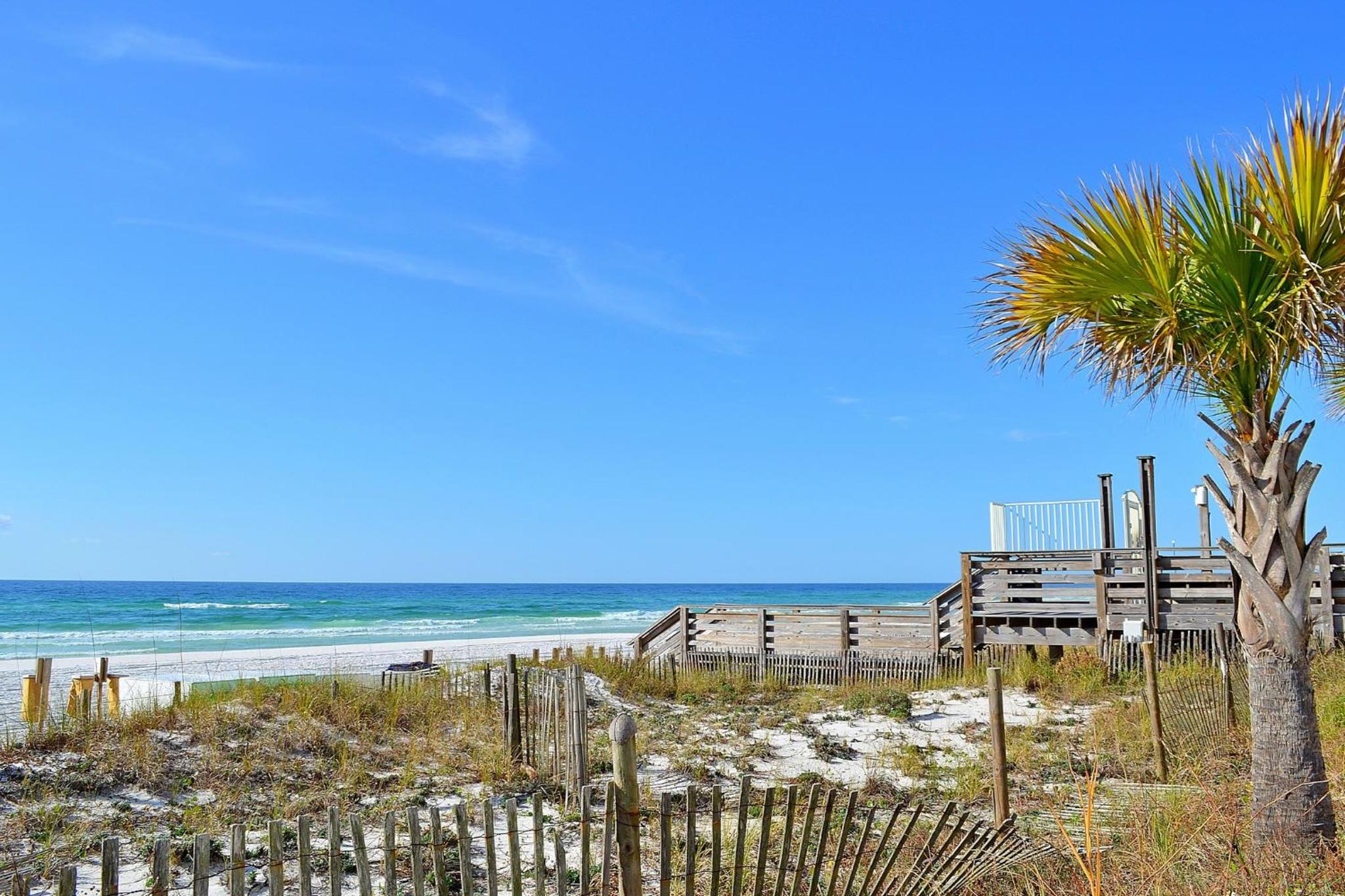 Beachside II 4297 view 4