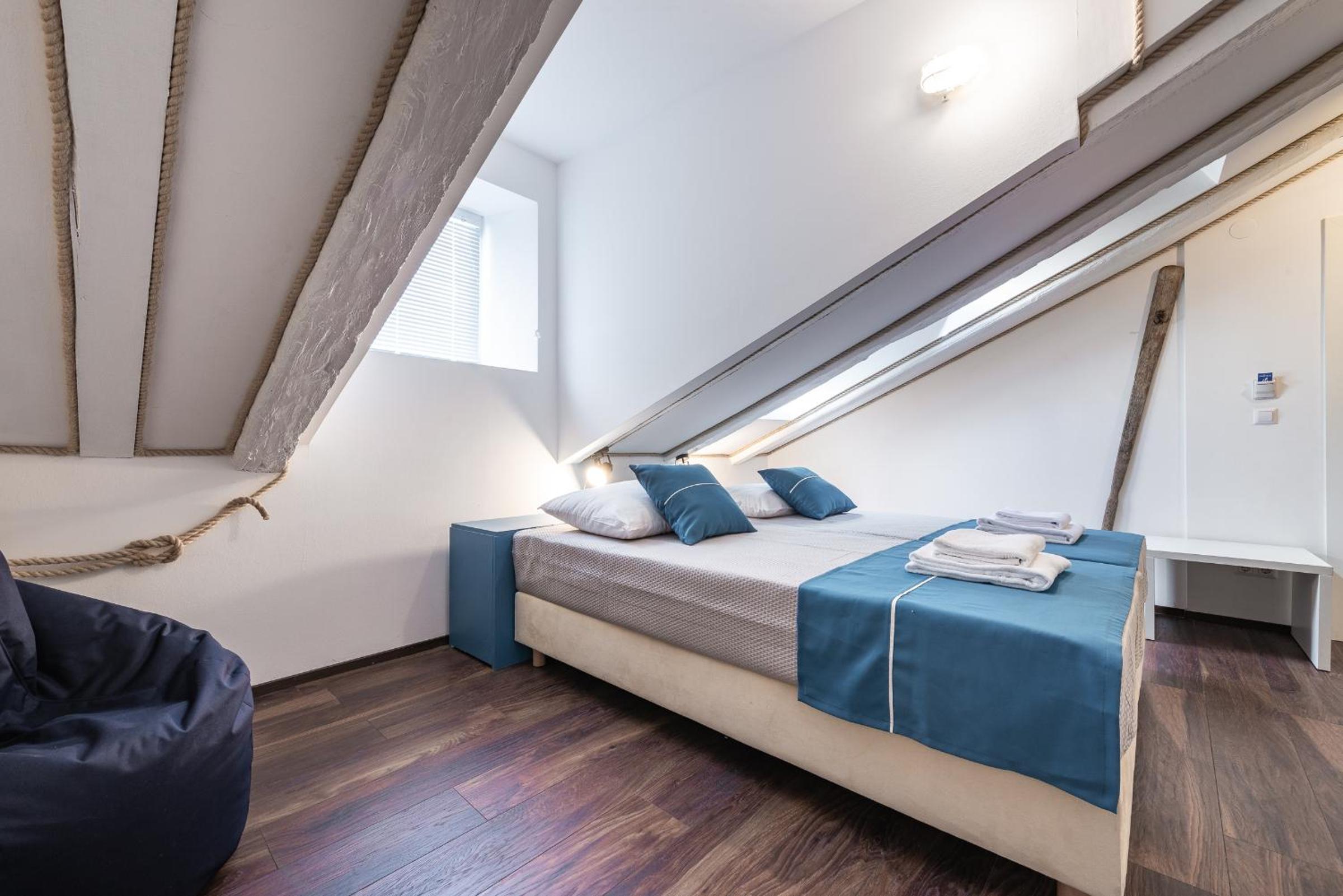 Nautica Room South - Old Town