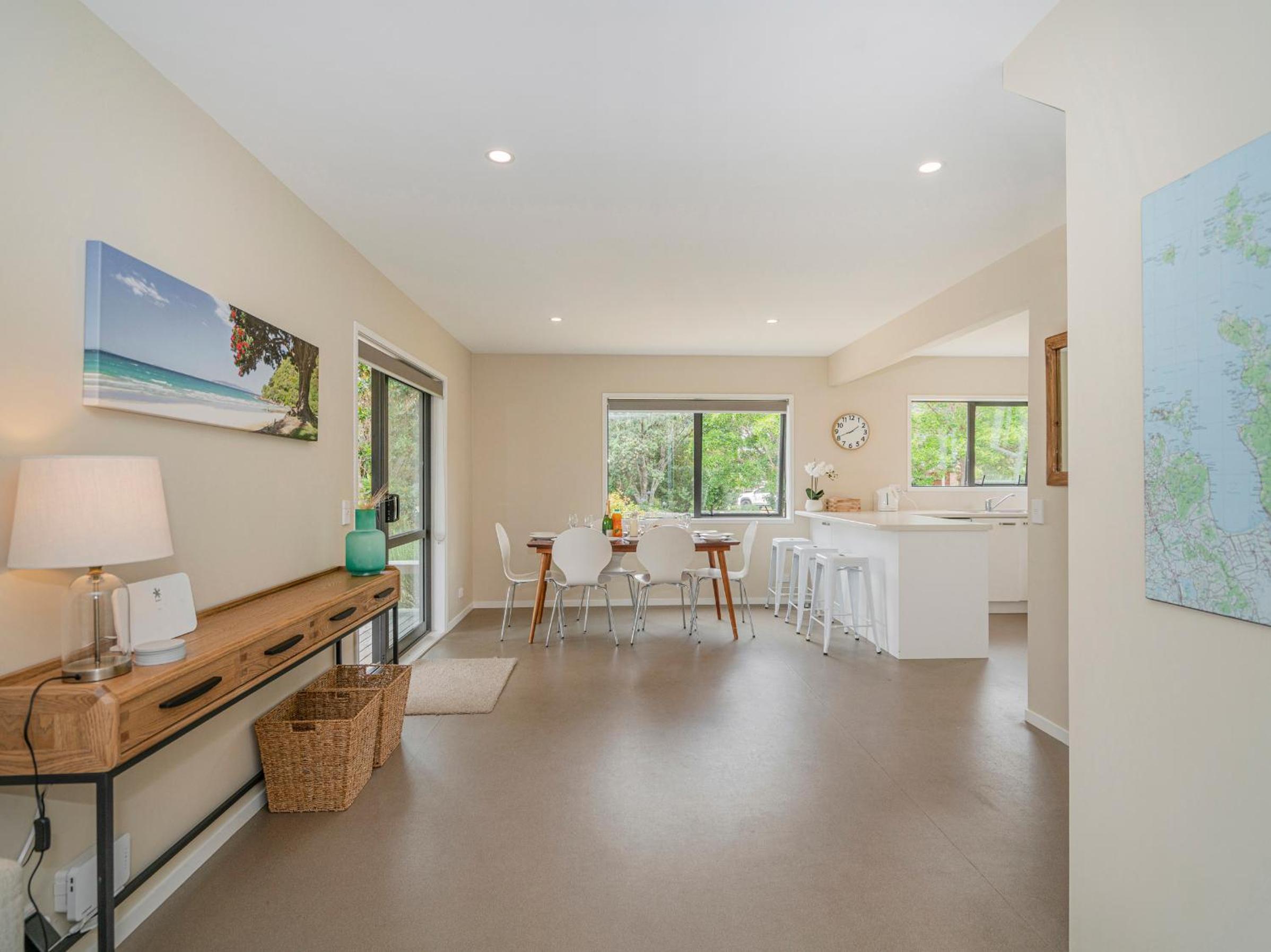 Seas the Day - Matarangi Holiday Home view 4