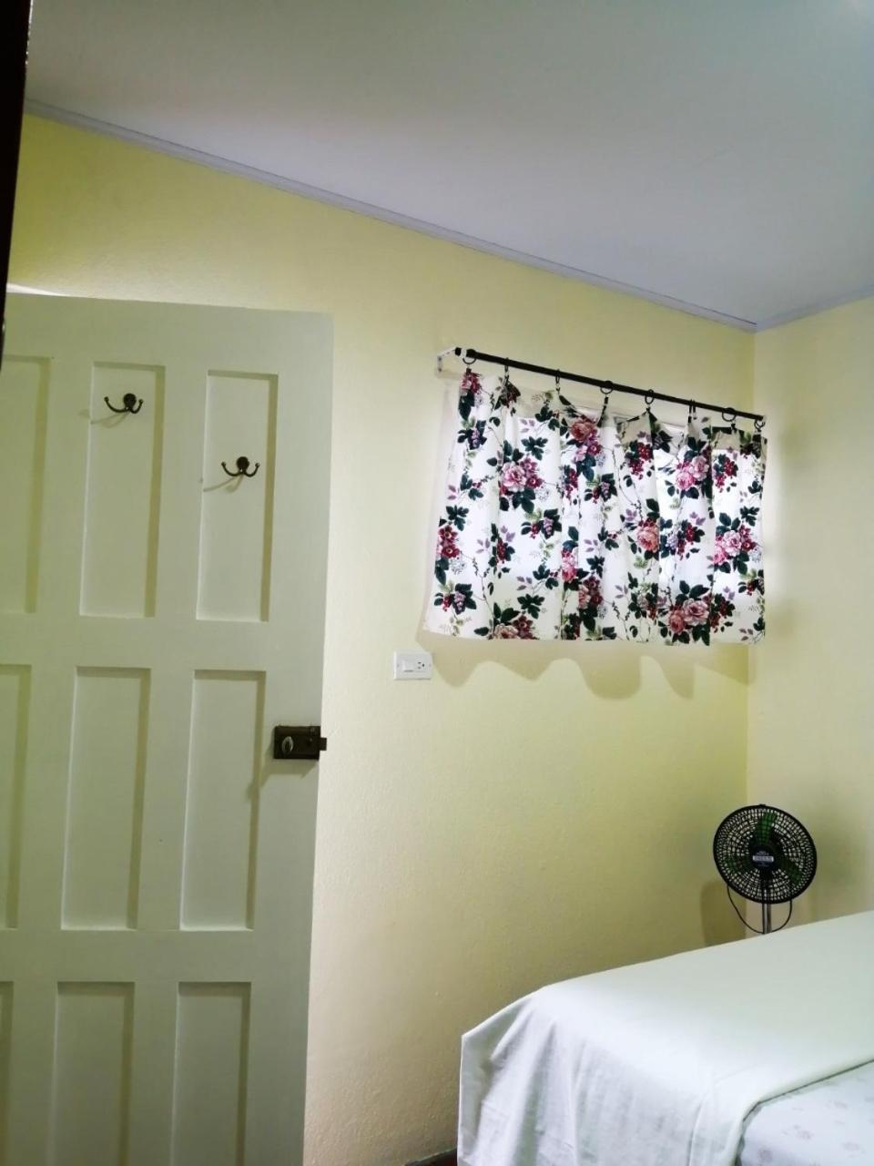 Hostal Mariella