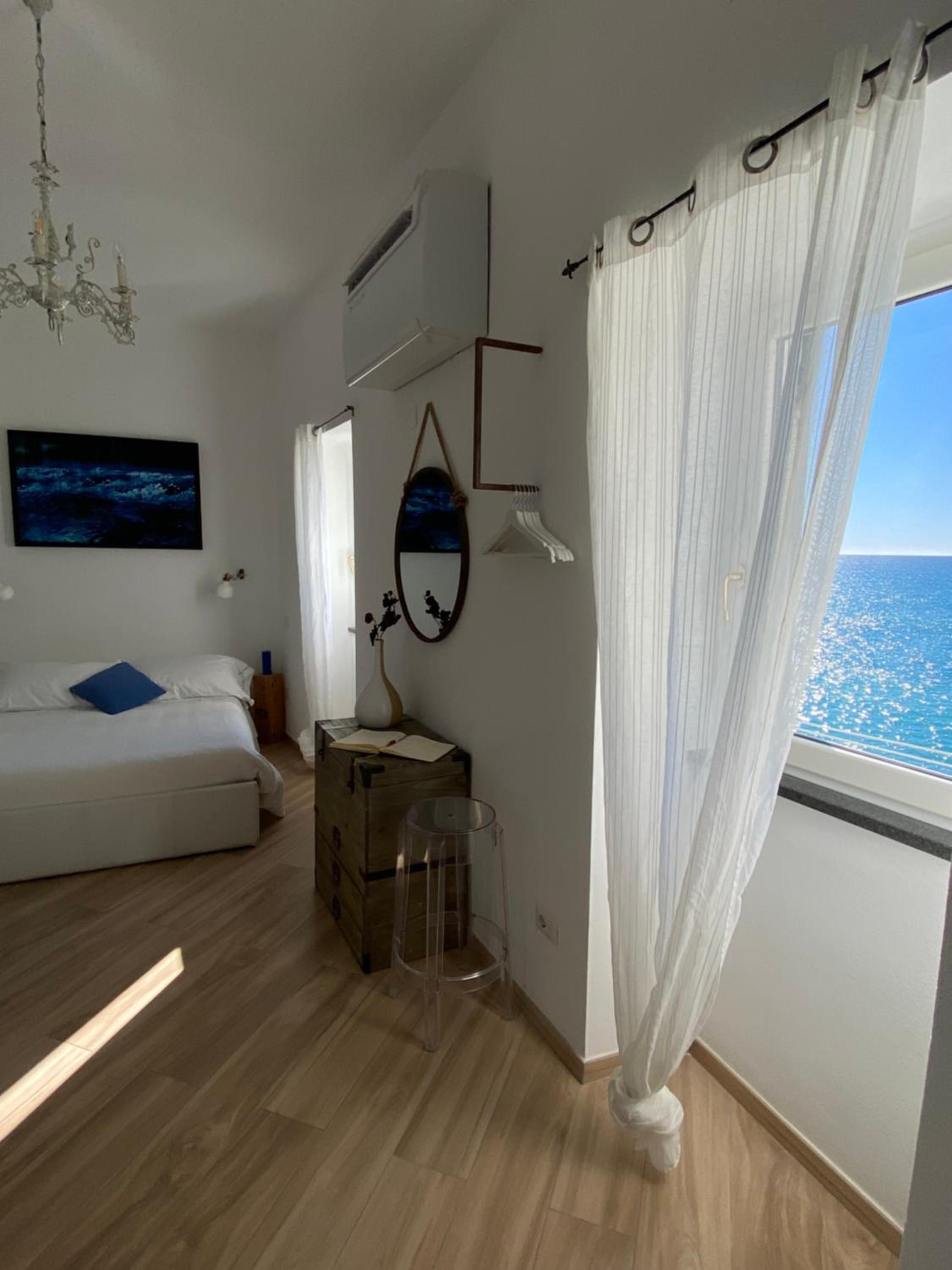 La Bloo di Vernazza - Sea View - AC&WiFi - Vernazzarentals photo 3