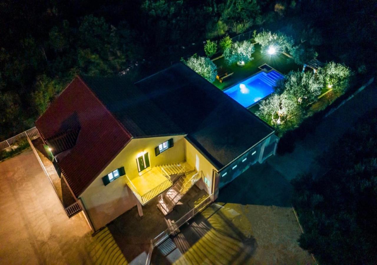 Hotel Luki Home - Image 1