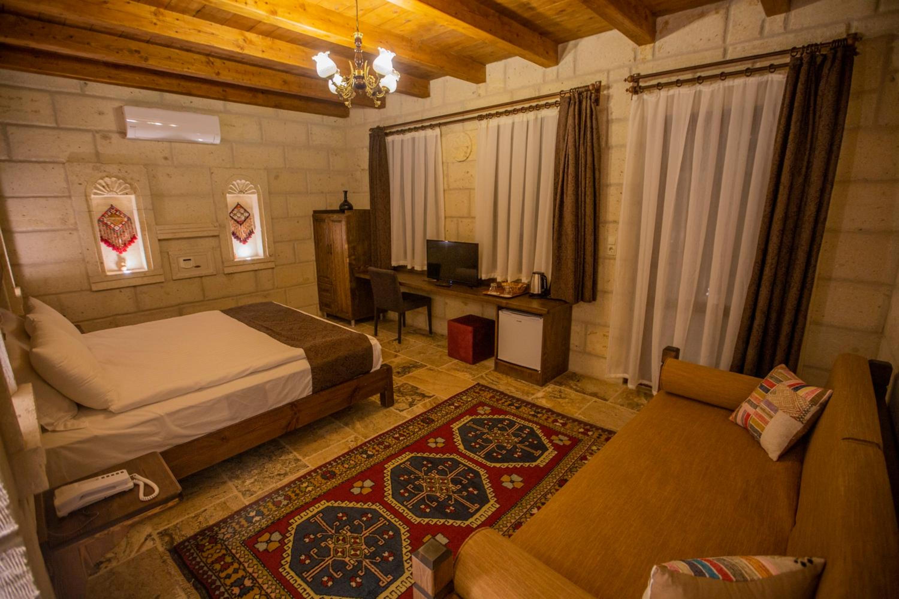 Zara Cave Otel - Image 60