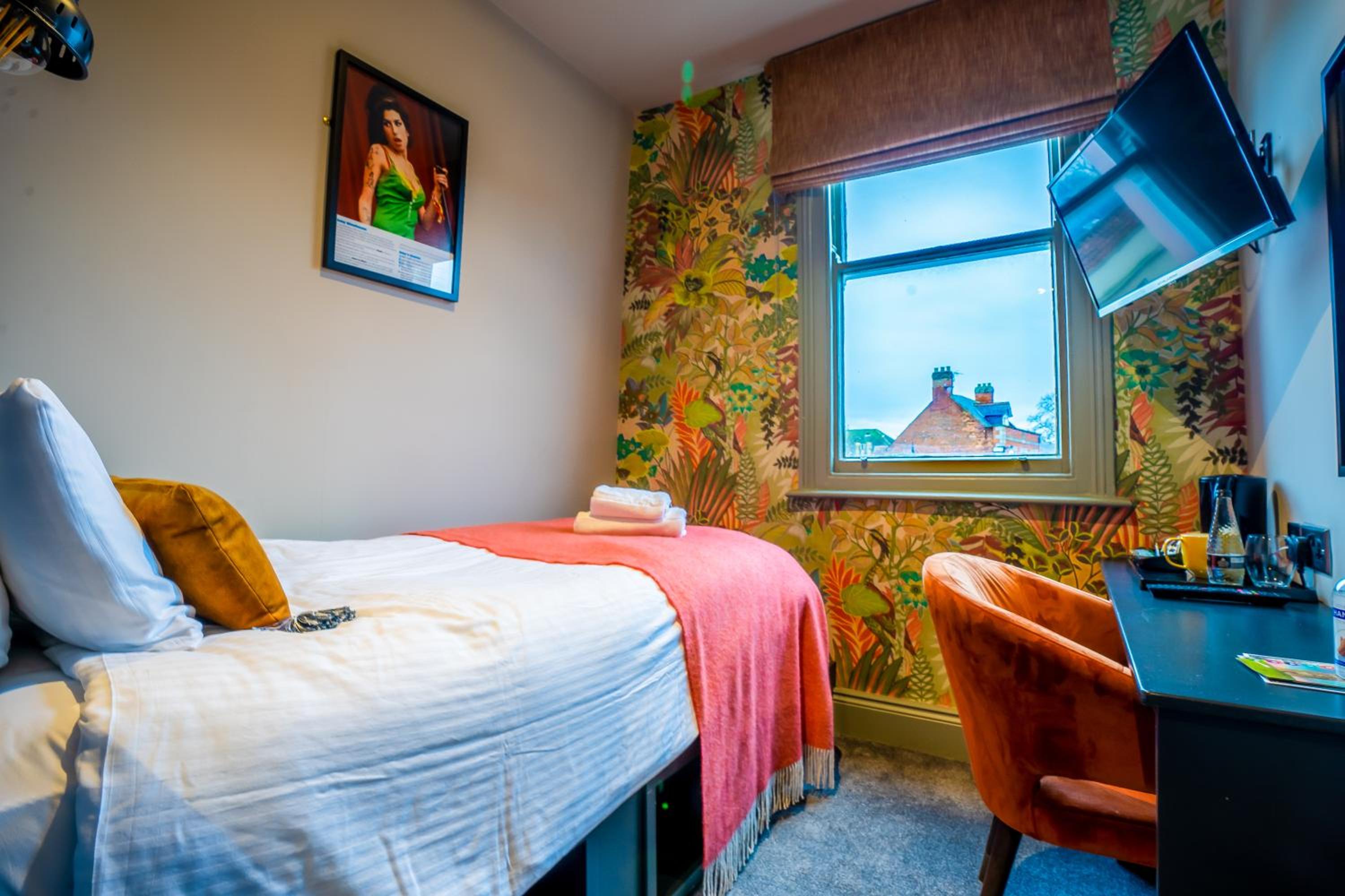 Glastonbury Vacations - The Crown Hotel - Property Image 11