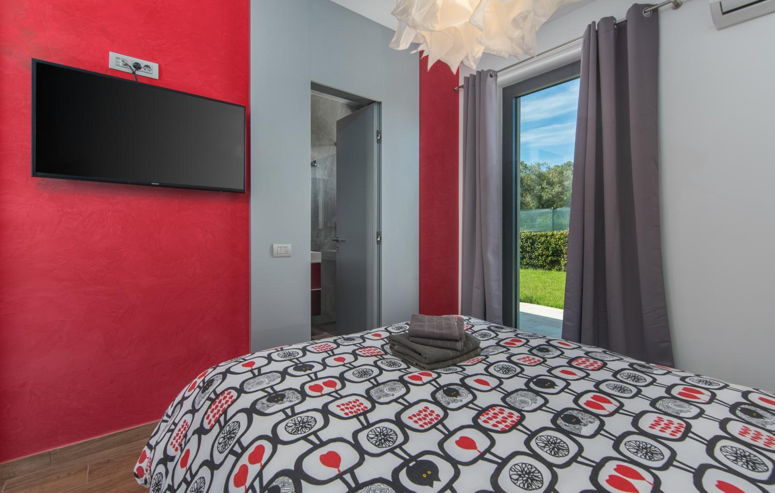 Villa Lagoderan view 3