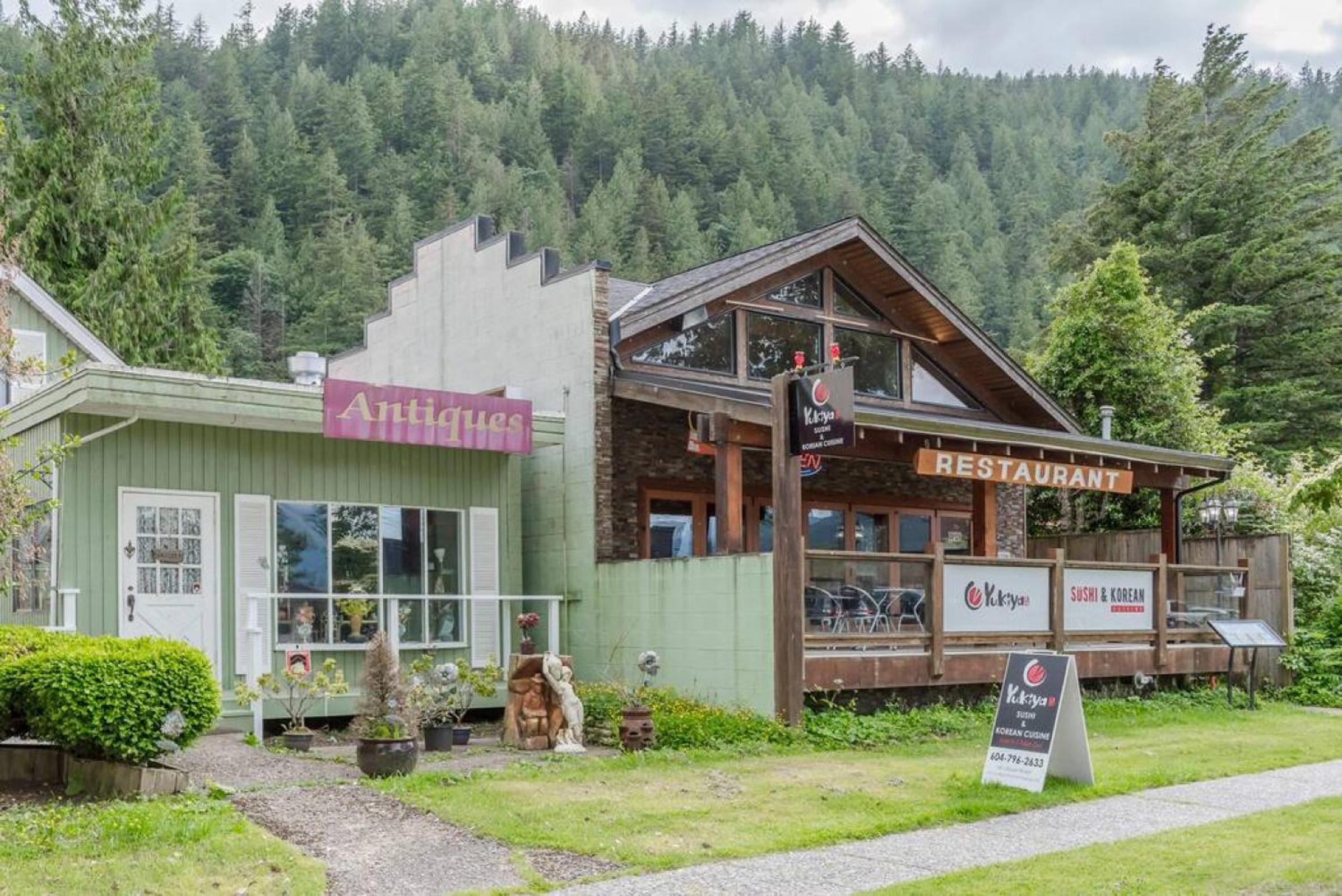 Harrison On The Lake, Walkable to Beach and Village