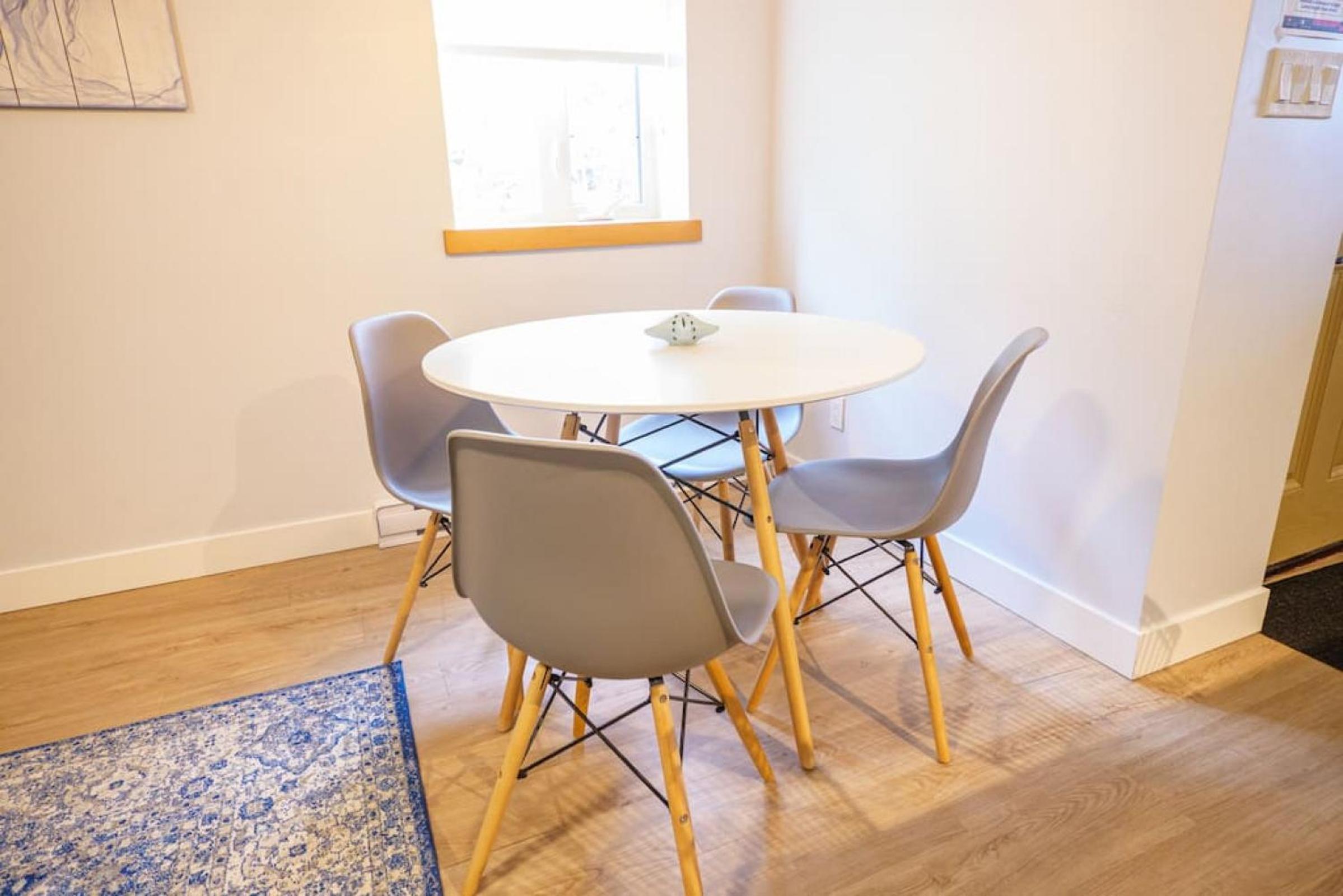 Storm Bay, Modern 1 Bed Suite and Chefs Kitchen