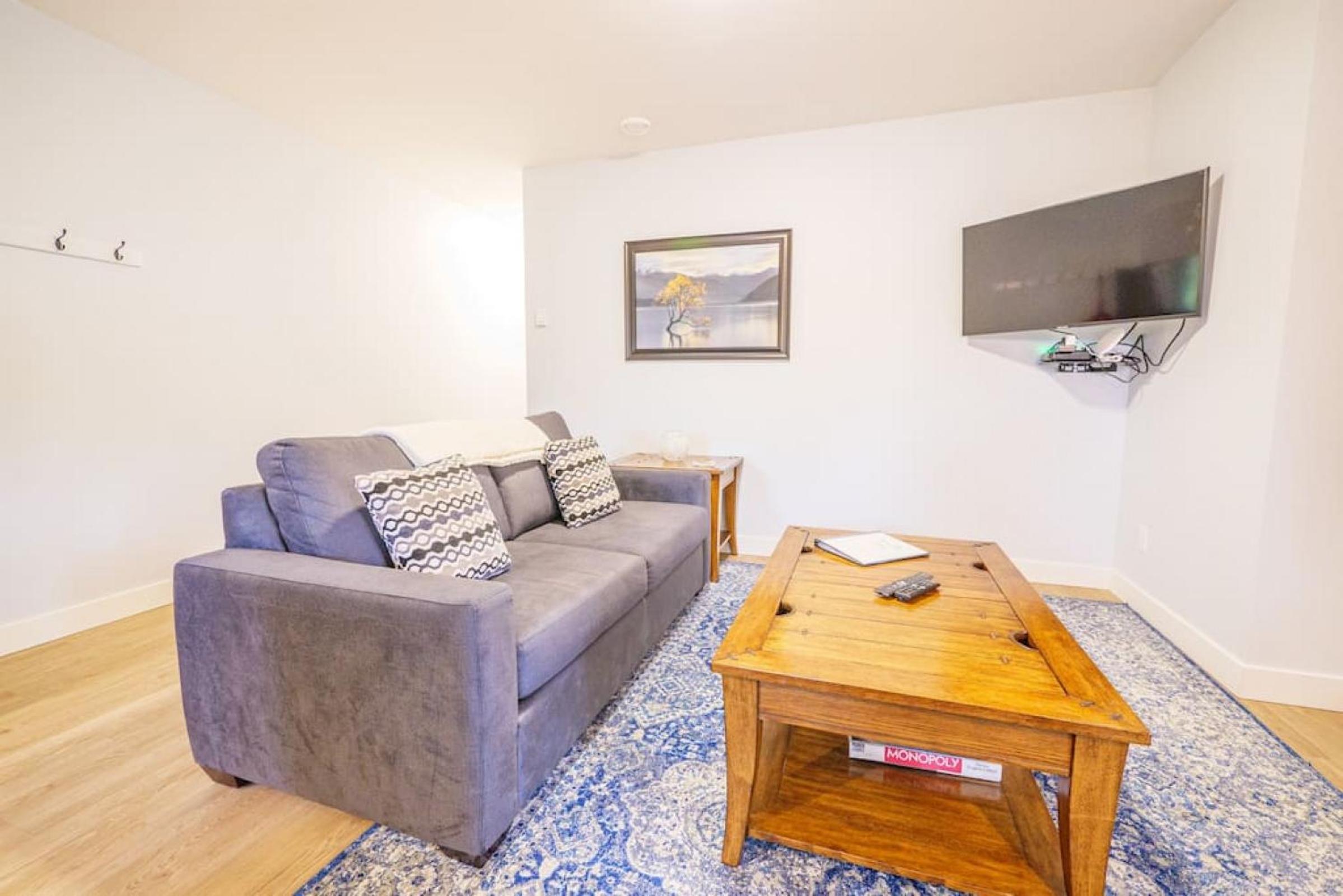 Storm Bay, Modern 1 Bed Suite and Chefs Kitchen