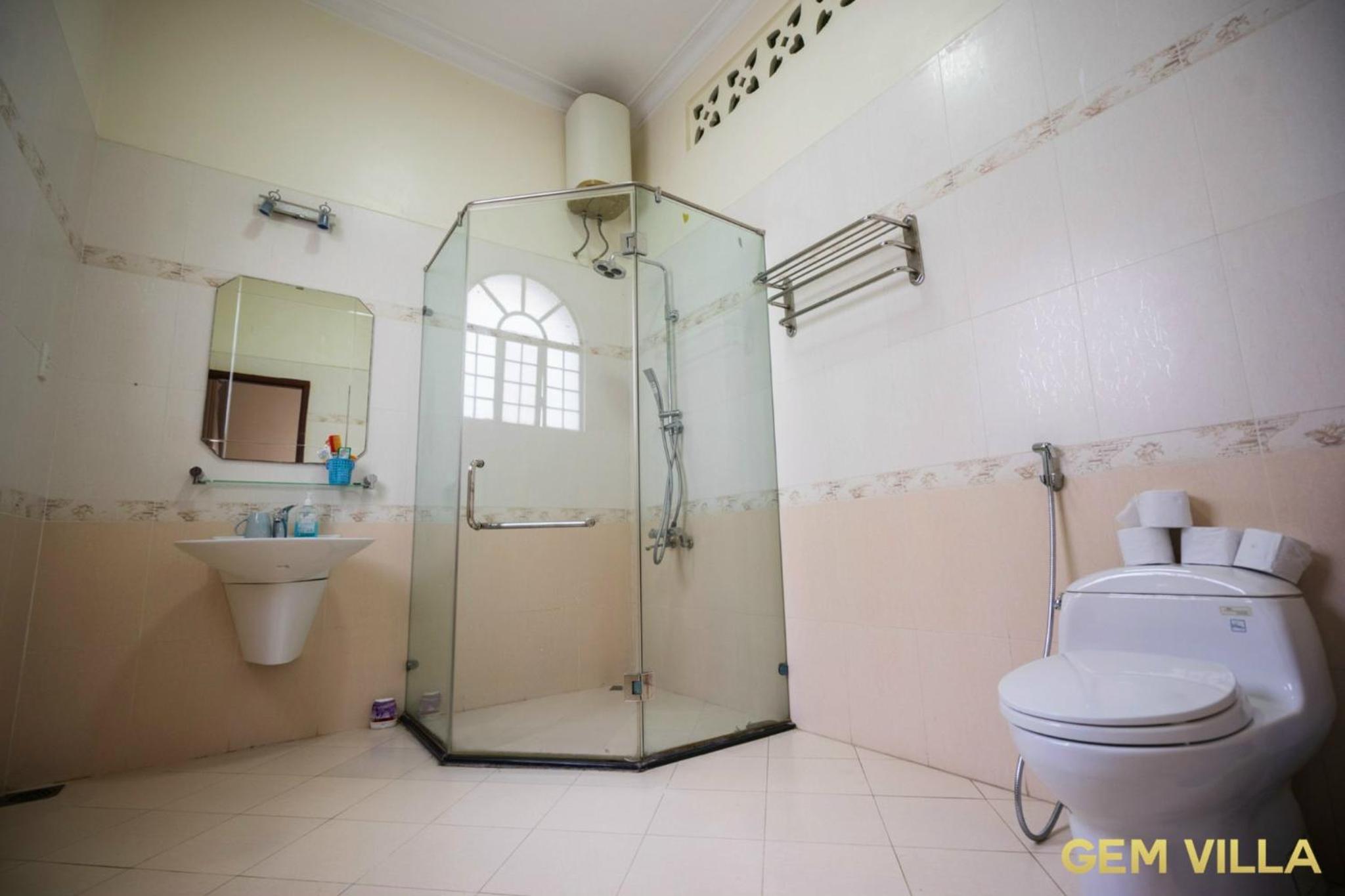 GEM VILLA 10 - 5 Bedroom, 6 Bathroom, Big Pool, Big Garden