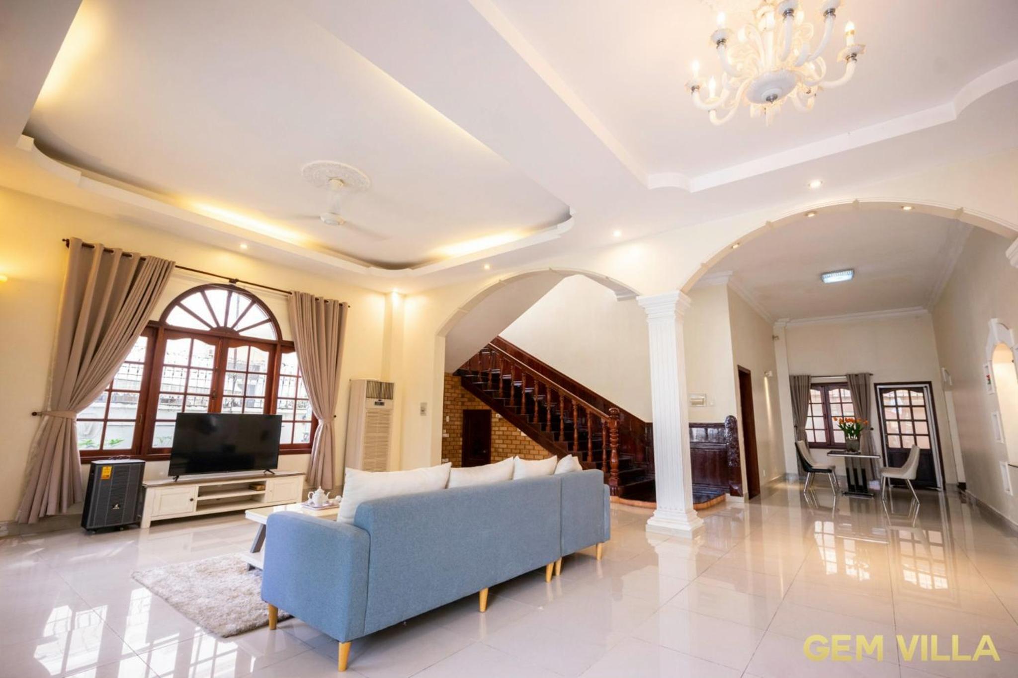 GEM VILLA 10 - 5 Bedroom, 6 Bathroom, Big Pool, Big Garden