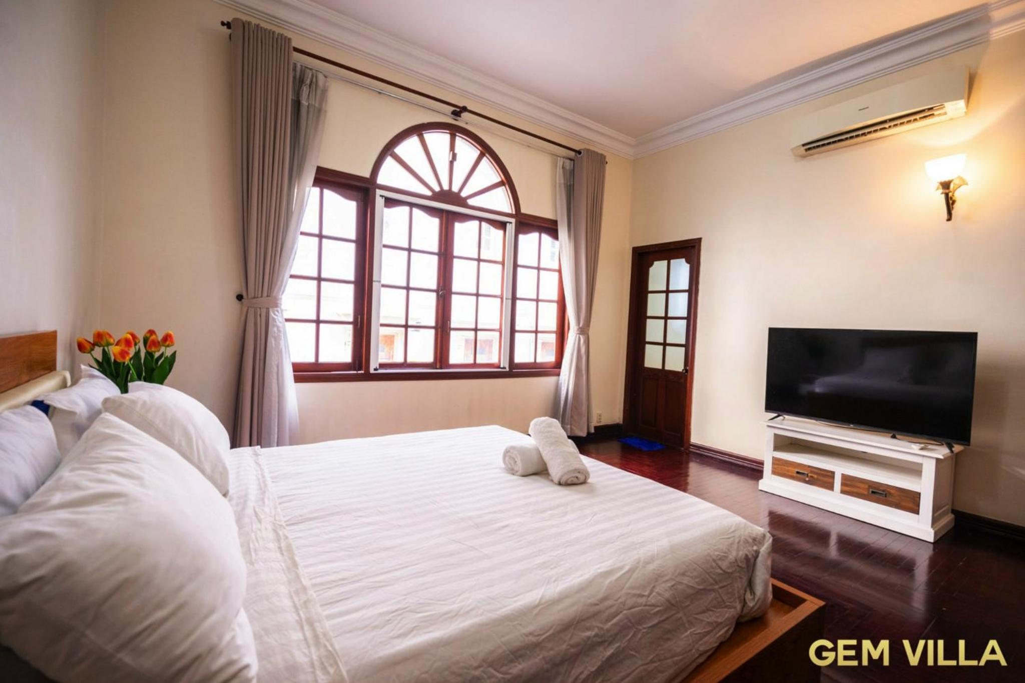 GEM VILLA 10 - 5 Bedroom, 6 Bathroom, Big Pool, Big Garden