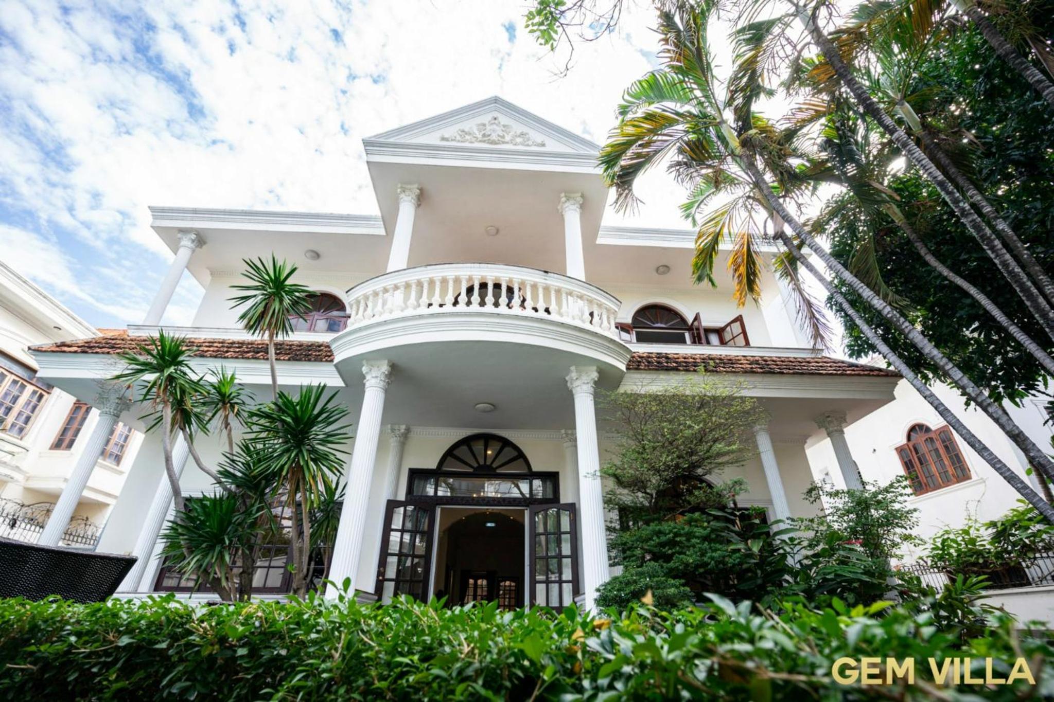 GEM VILLA 10 - 5 Bedroom, 6 Bathroom, Big Pool, Big Garden